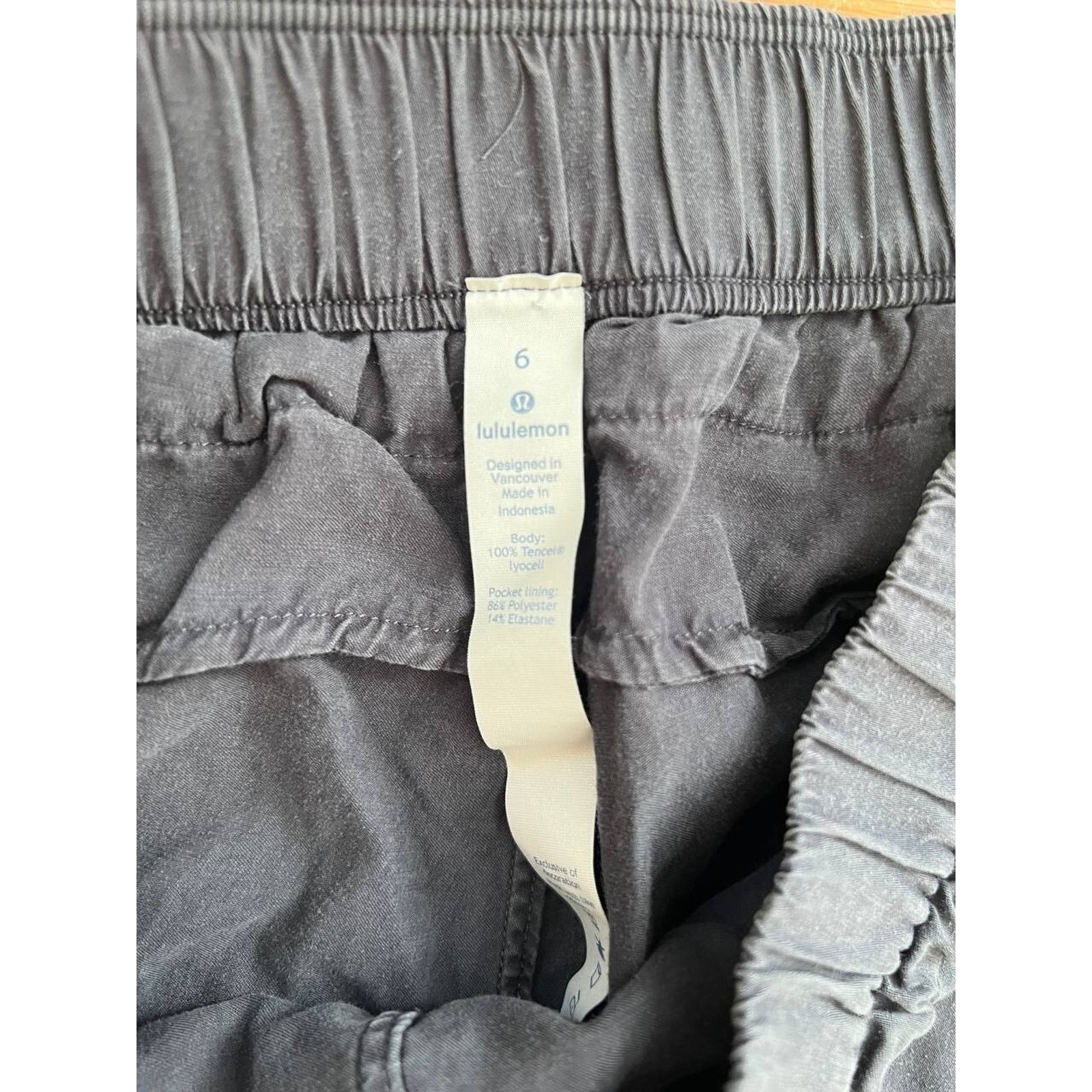 Lululemon Lululemon Women Move Lightly Pant Navy Size 6 A000838 Size 28" / US 6 / IT 42 - 9 Thumbnail