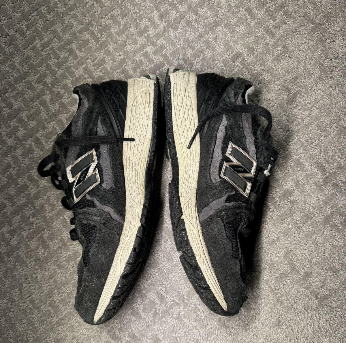 New Balance New Balance 1906D Protection Pack Size US 9 / EU 42 - 2 Thumbnail