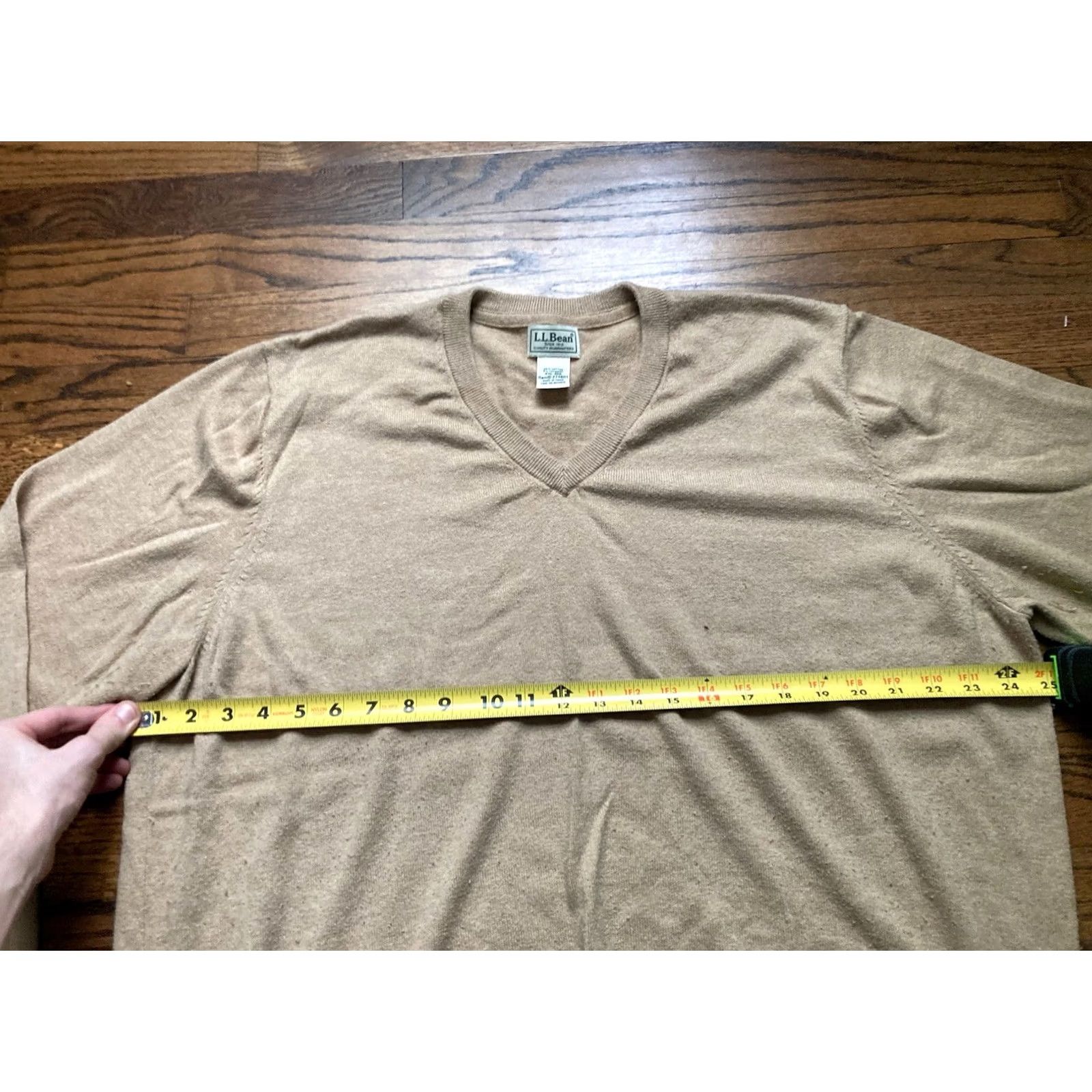 Vintage VINTAGE? LL Bean Sweater Mens 2XL Cotton Cashmere V Neck Long Sleeve Beige Size US XXL / EU 58 / 5 - 6 Thumbnail