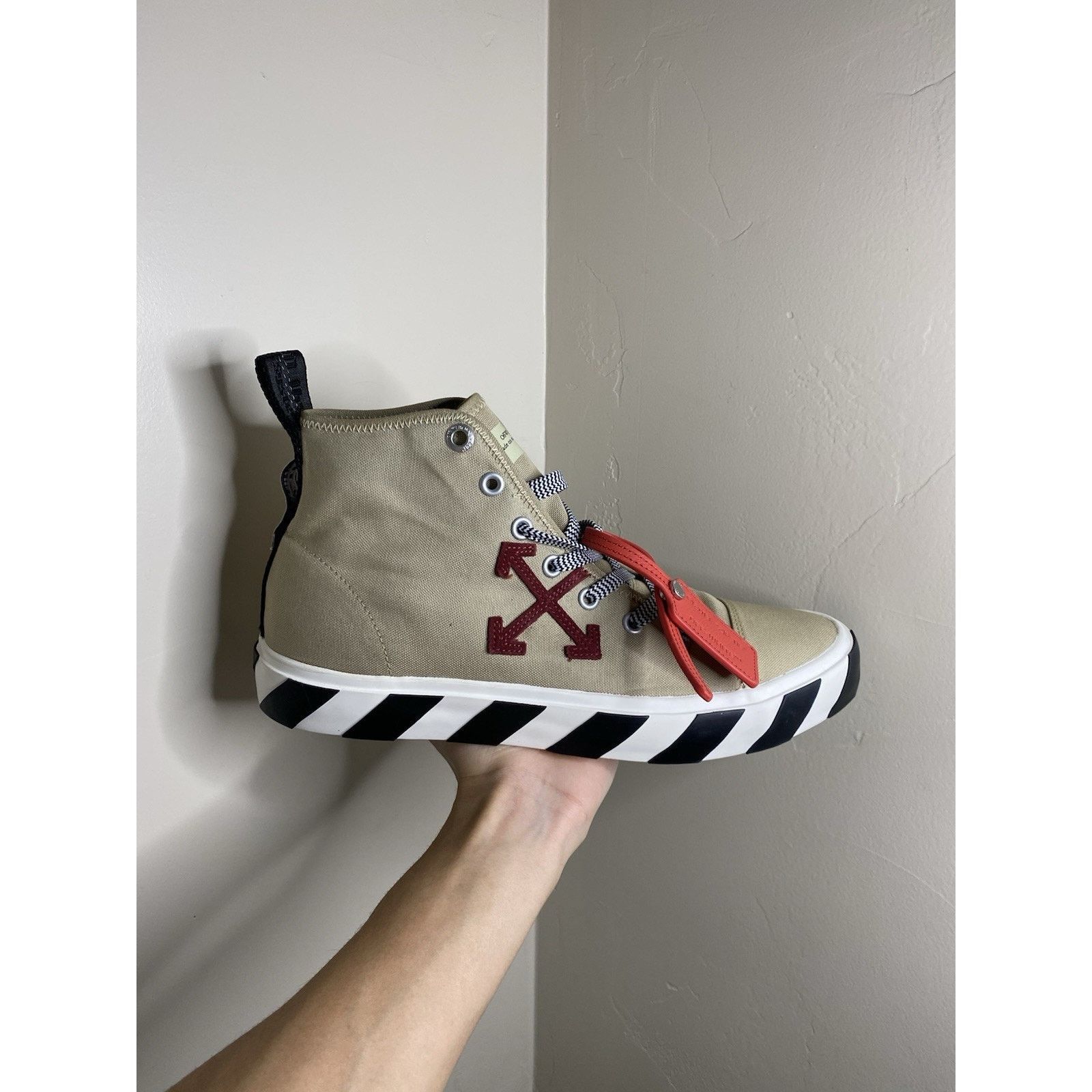 Off-White Size 45 EU ( 12 US ) - Off-White “Sand Burgundy” | NEW ! Size US 12 / EU 45 - 4 Thumbnail
