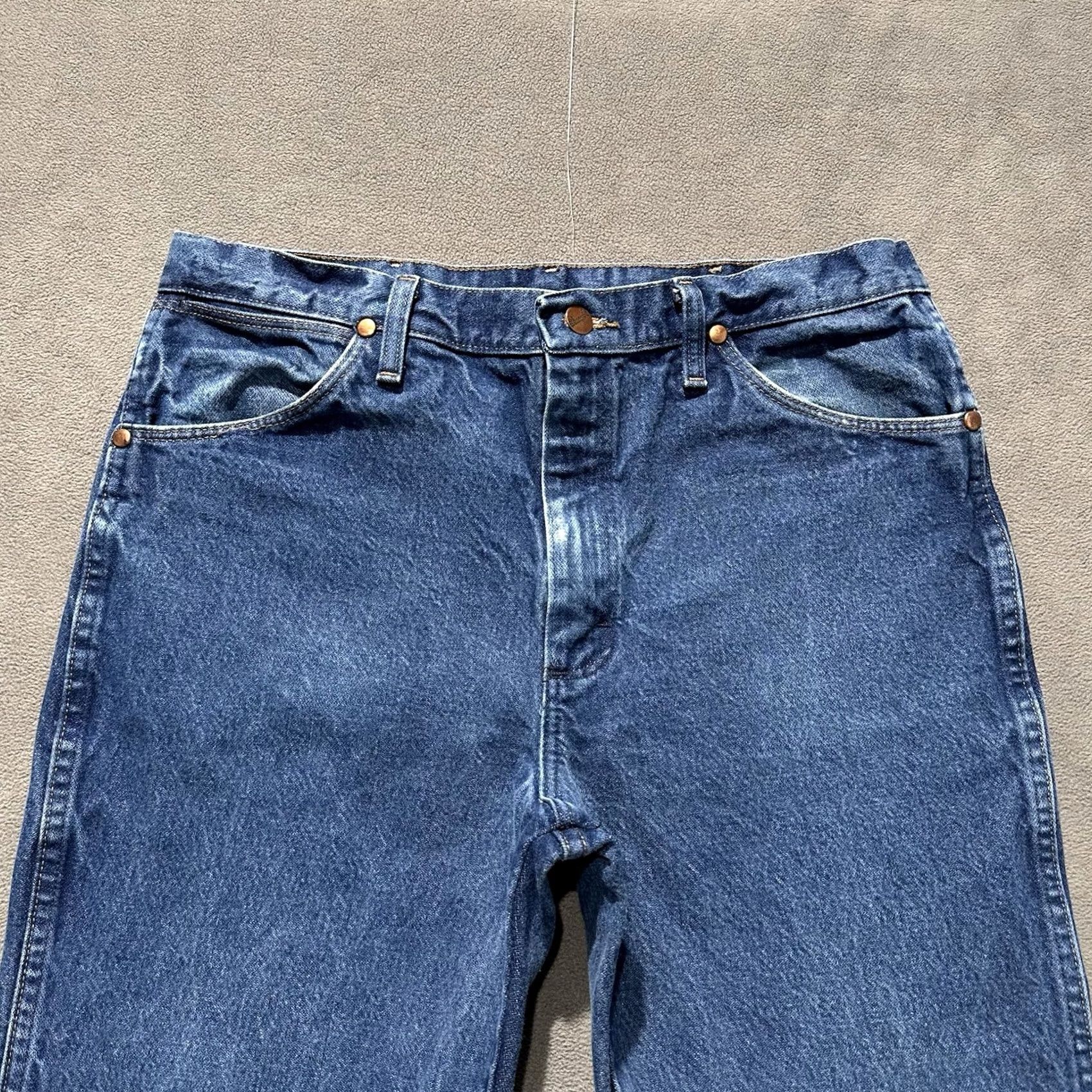 Wrangler VINTAGE Wrangler Jeans Men 33 Waist 30.5 Inseam Blue Denim Cowboy Cut Western 936PWD Size US 30 / EU 46 - 3 Thumbnail