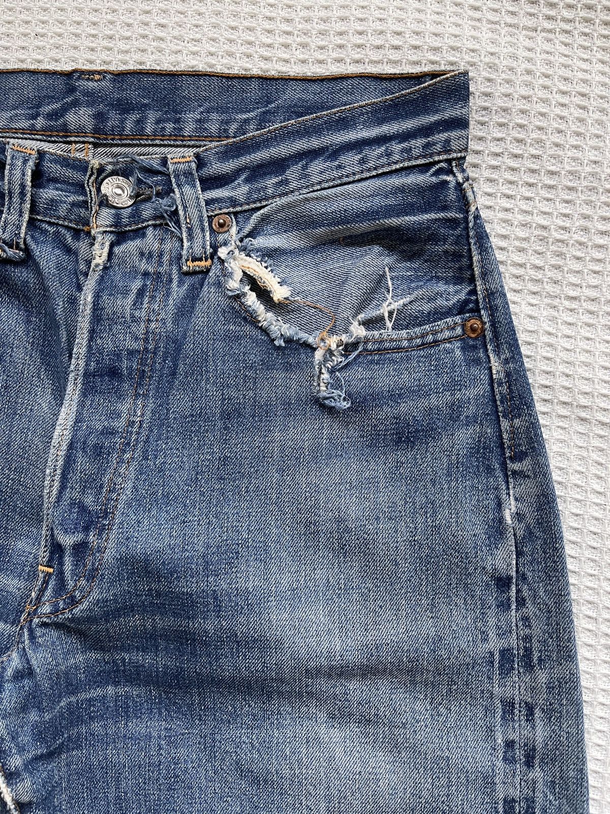 Levi's True Vintage🔥60s Levis 501 Big E Hidden Rivet Selvedge Jeans Size US 30 / EU 46 - 7 Thumbnail
