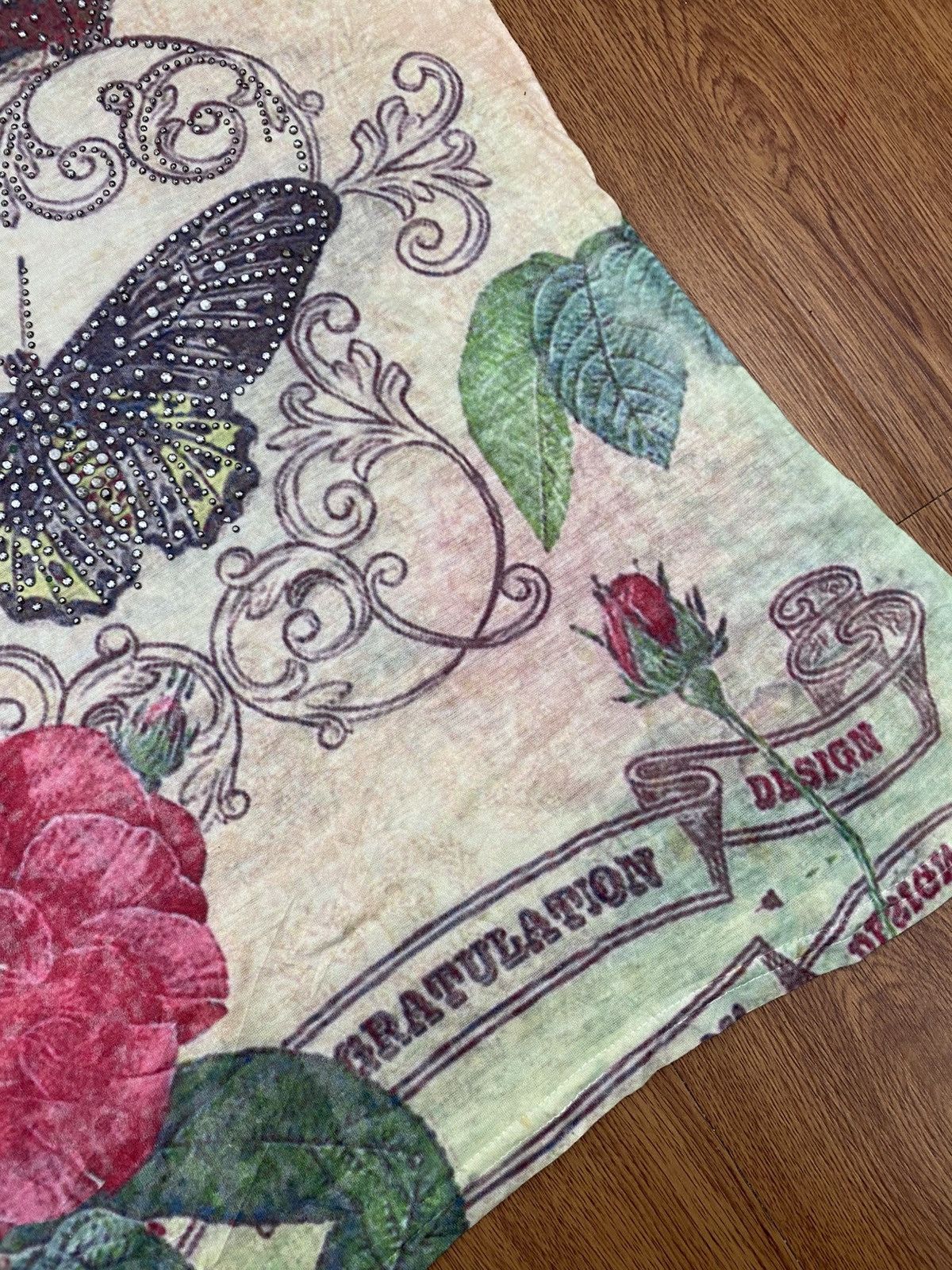 Custo Barcelona Custo barcelona rose and butterfly tee Size M / US 6-8 / IT 42-44 - 5 Thumbnail