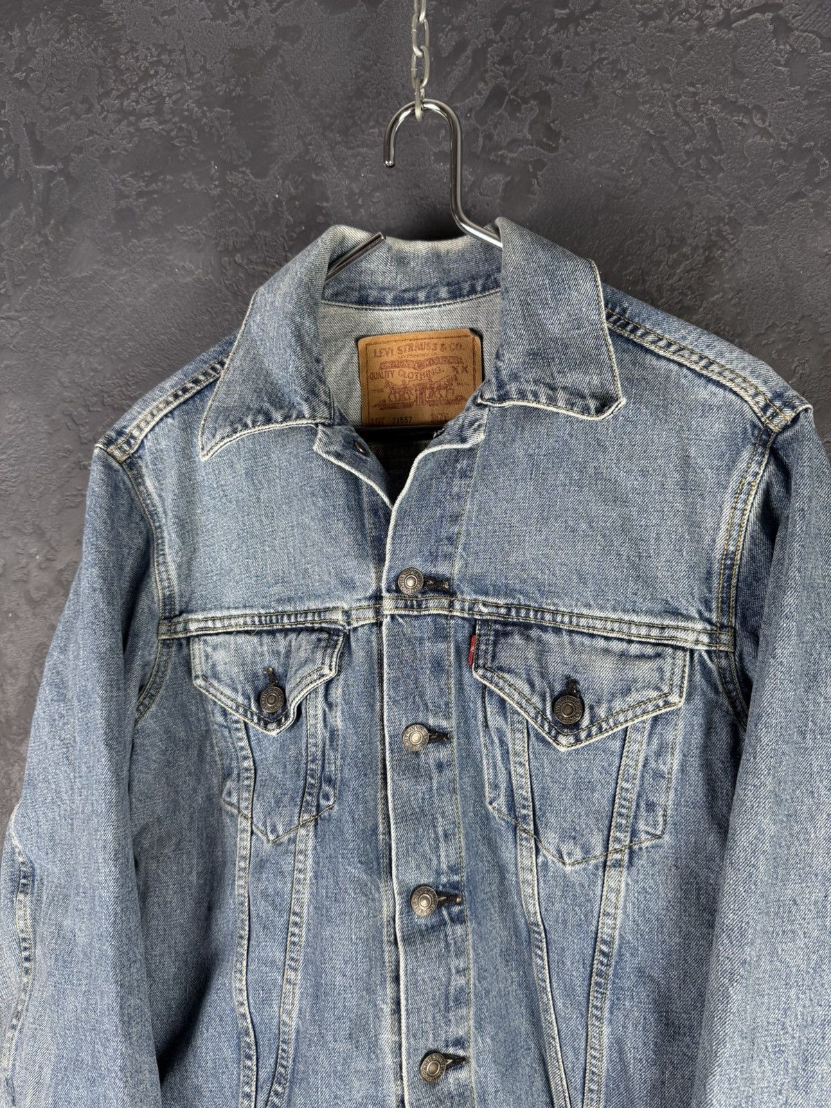 Levi's Vintage Clothing Levi’s 71557-02 Mens Vintage 1994 Big E Denim Jacket Japan Size US M / EU 48-50 / 2 - 4 Thumbnail
