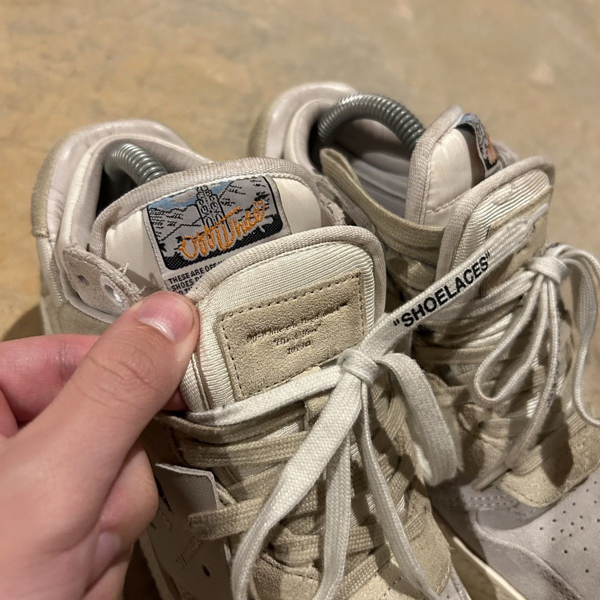 Designer × Off-White Off-White Off Court 3.0 Floating Arrow Sneakers US 5 Size US 5 / EU 37 - 8 Thumbnail