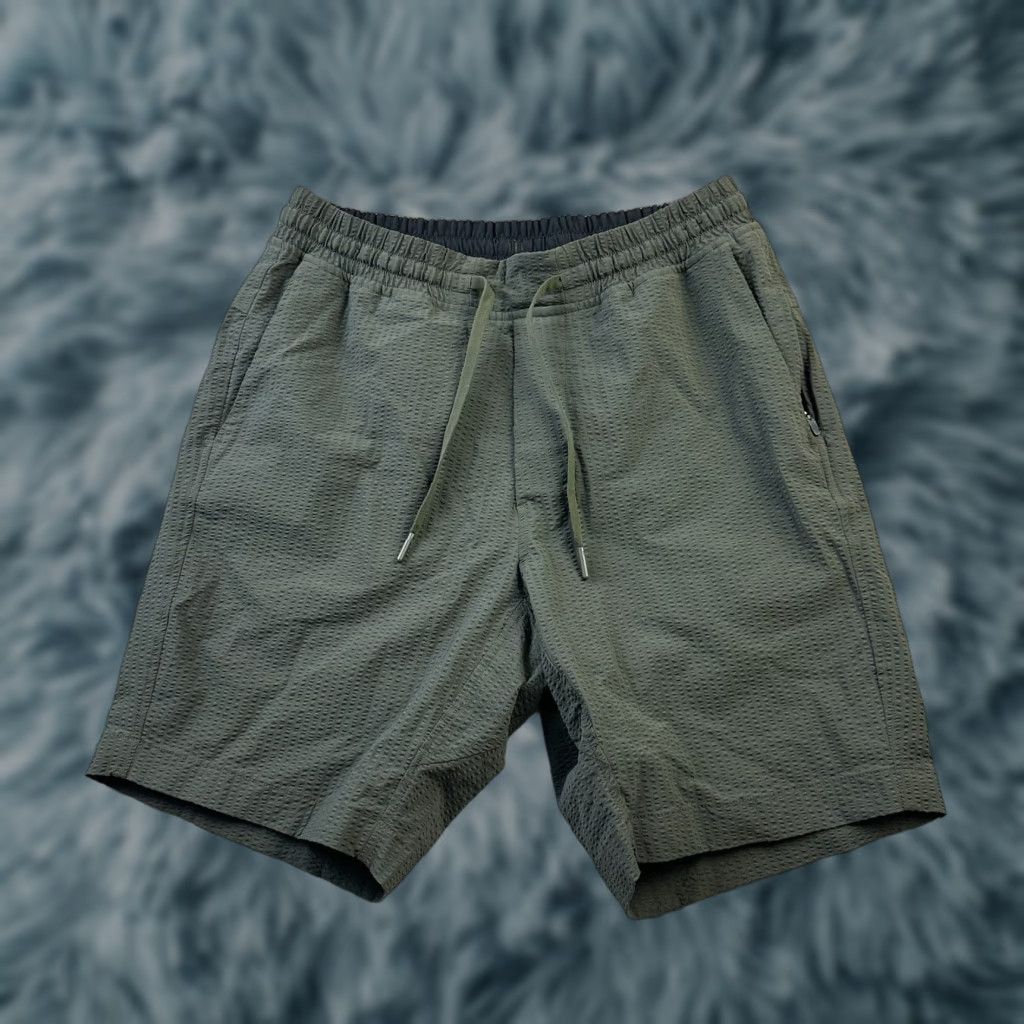 Lululemon Lululemon Shorts Mens Small Bowline Seersucker 8" Gray Polyester Drawstring Pockets Athletic Activewear 8 in Inseam Regular Size US 29 - 1 Thumbnail