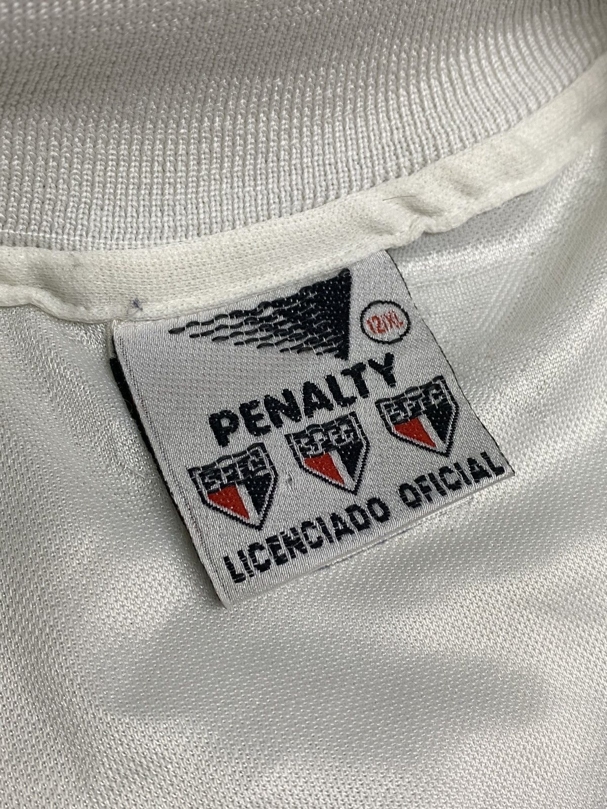 Penalty Vintage Penalty Sao Paulo 1993 Home Football Shirt Jersey Size US XL / EU 56 / 4 - 18 Thumbnail