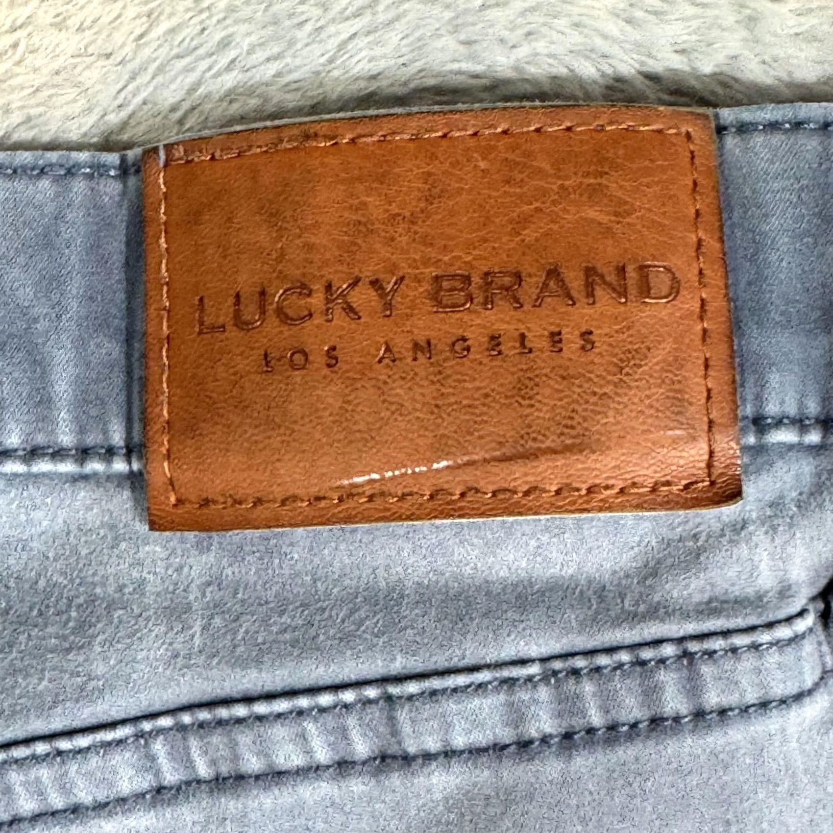 Lucky Brand Lucky Brand Jeans Mens 36x31 Light Blue 121 Slim Straight Stretch Denim Casual Jeans Size US 38 / EU 54 - 3 Thumbnail