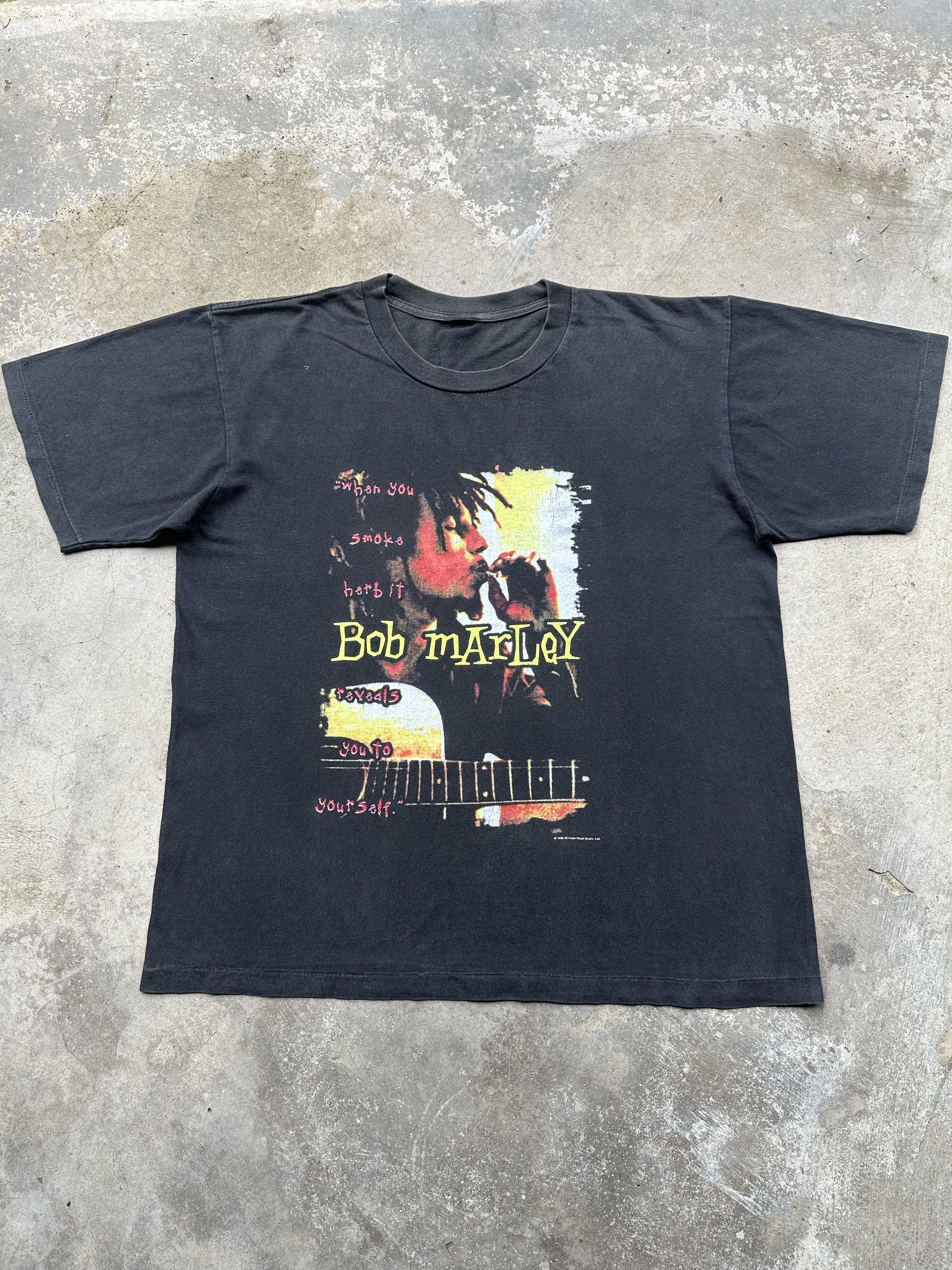 Bob Marley Vintage 1999 Bob Marley 56 Hope Road Music Ltd Record Size US M / EU 48-50 / 2 - 1 Thumbnail
