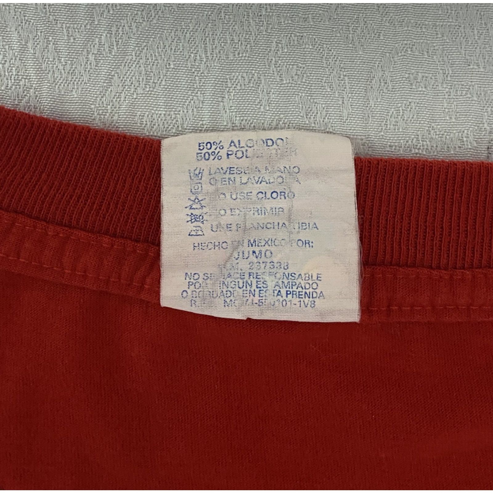 Vintage VINTAGE Jumo Eagle Shirt Mens Medium Red Sleeveless Mex Embroidered Graphic 90s Size US M / EU 48-50 / 2 - 5 Thumbnail