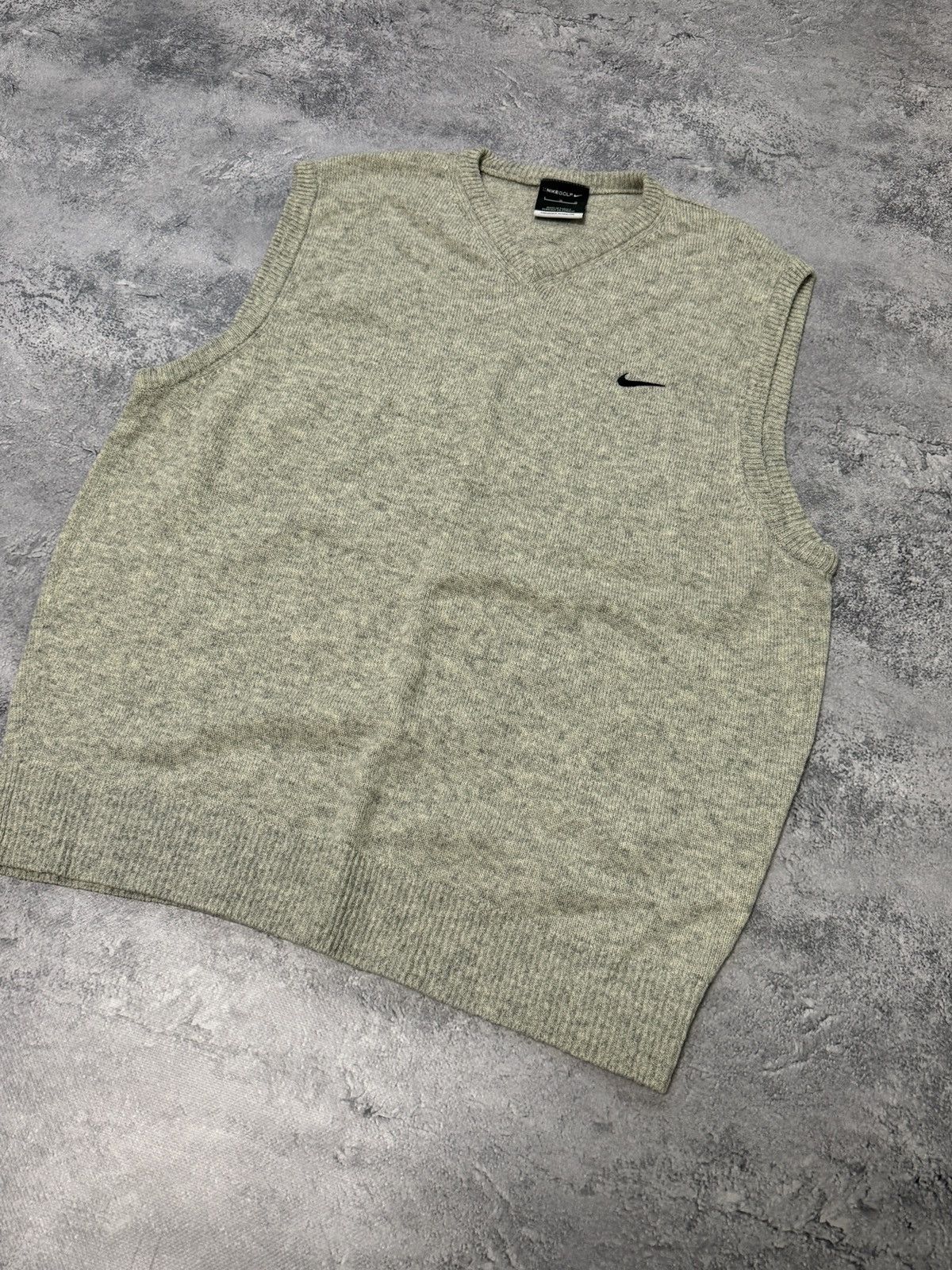 Nike × Vintage Vintage Nike Golf Wool West Grey Size L Size US L / EU 52-54 / 3 - 2 Thumbnail
