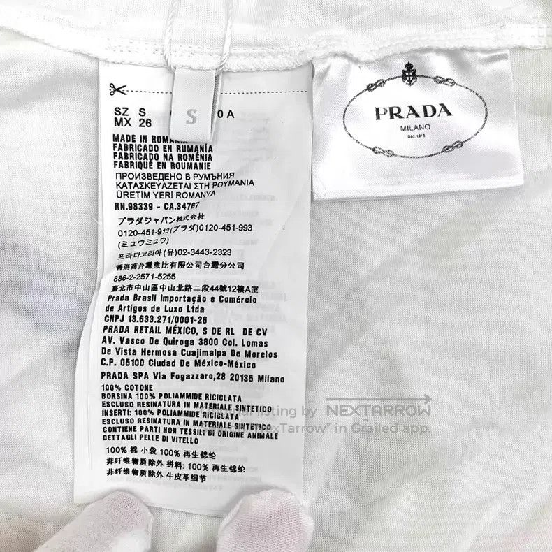 Prada Prada White logo triangle pocket round-neck cotton short-s Size US S / EU 44-46 / 1 - 7 Thumbnail