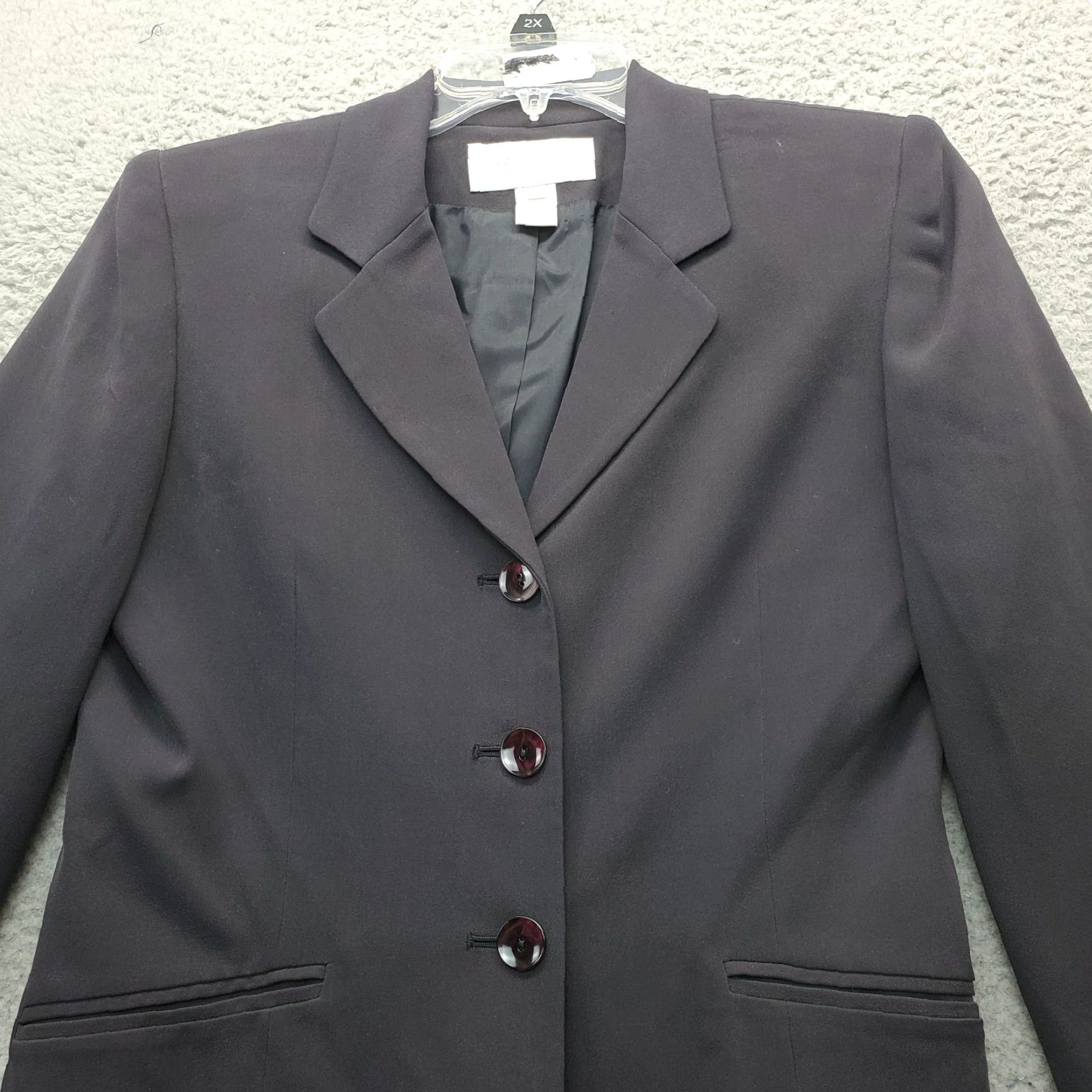 Jones New York Jones New York 2 Piece Set Blazer & Skirt Womens Size 4 Black 100% Silk Lined Size 27" / US 4 / IT 40 - 2 Thumbnail
