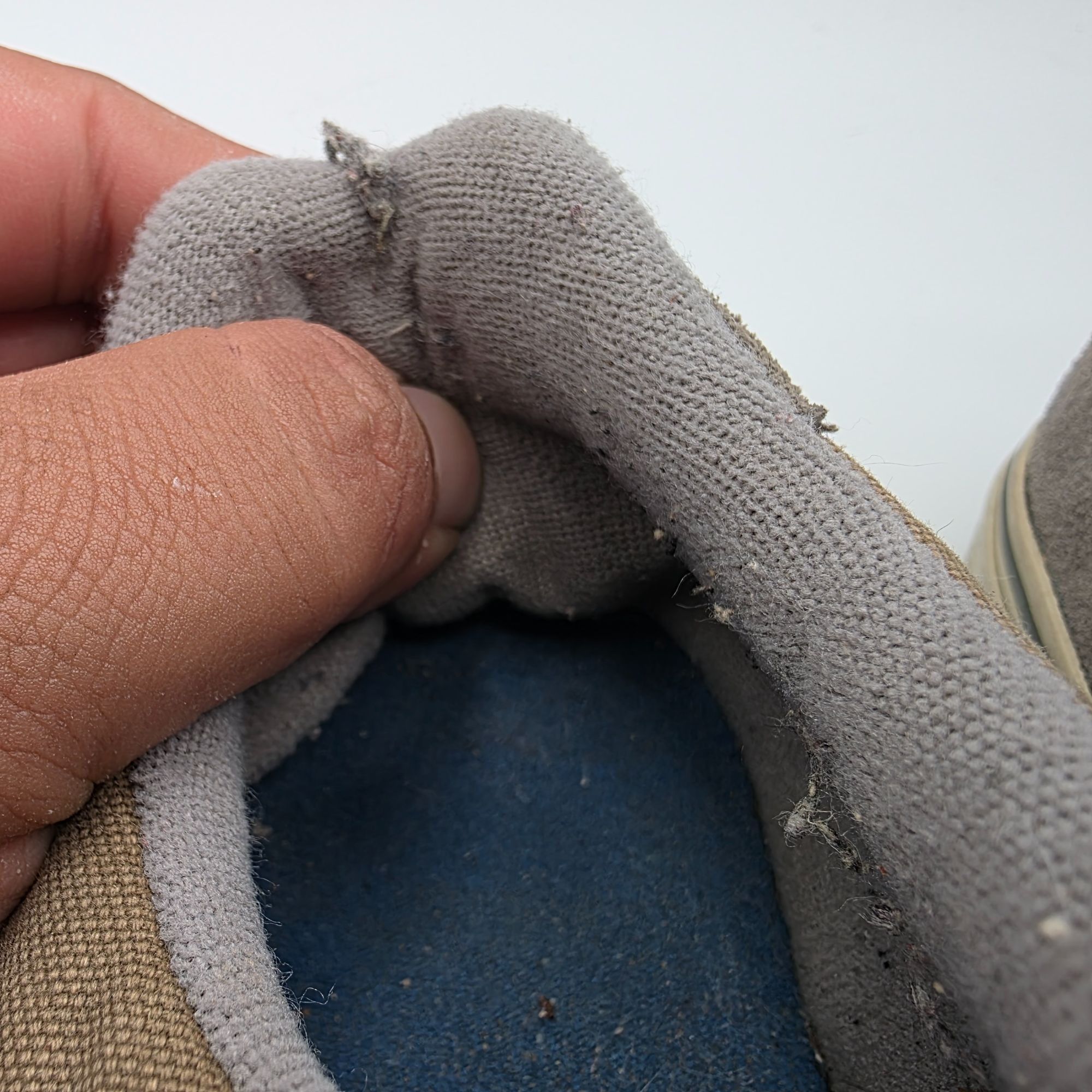 Vans Vans M Widow Vulc Mid Mens Size 9.5 Gray Brown Sneaker Shoes Size US 9.5 / EU 42-43 - 11 Thumbnail