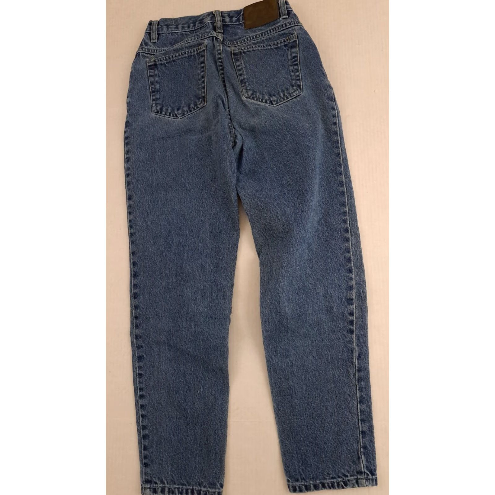 Vintage VINTAGE St. Johns Bay Jeans Women Petite 4 Blue Denim Classic Fit 5-Pocket Straight Regular Waist 24in Inseam 27.5in Size 27" / US 4 / IT 40 - 4 Thumbnail