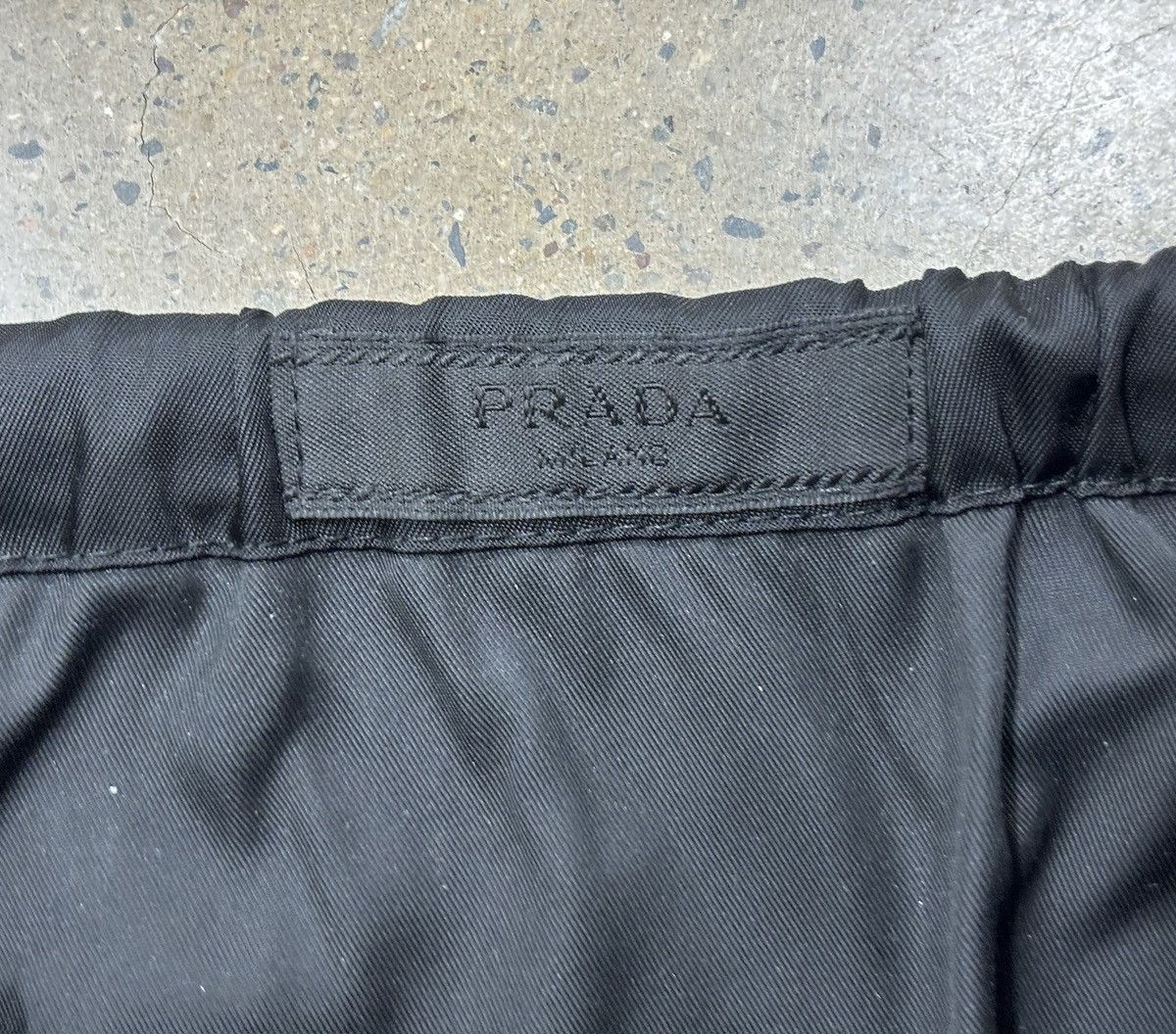Prada PRADA Logo Trousers in Re-Nylon Pants Size US 38 / EU 54 - 11 Thumbnail