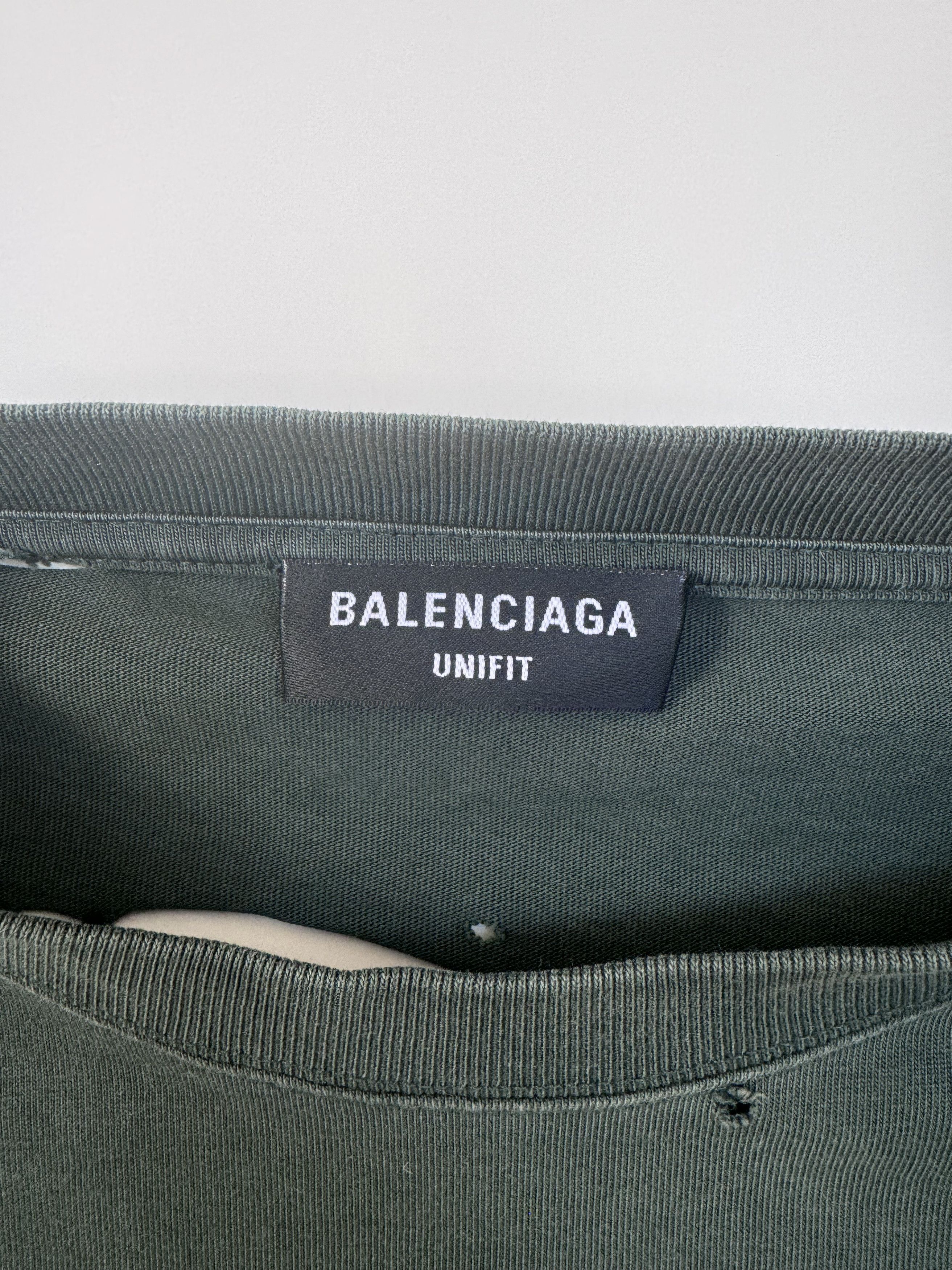 Balenciaga Oversized Ripped Green Balenciaga T-Shirt Size US M / EU 48-50 / 2 - 5 Thumbnail