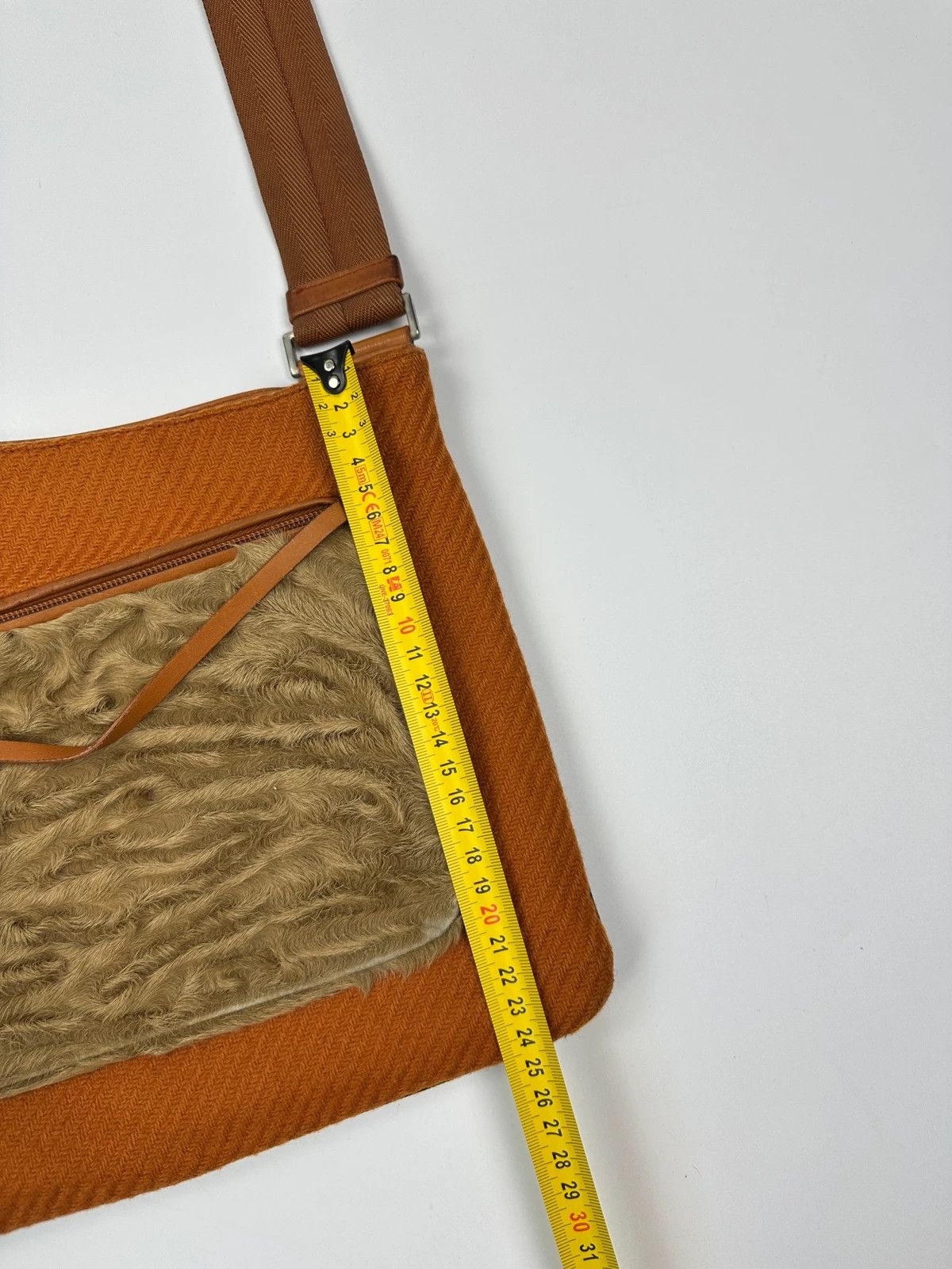 Prada Prada Milano FW99 Fur & Wool Sling Bag Crossbody Orange Flat Size ONE SIZE - 15 Thumbnail