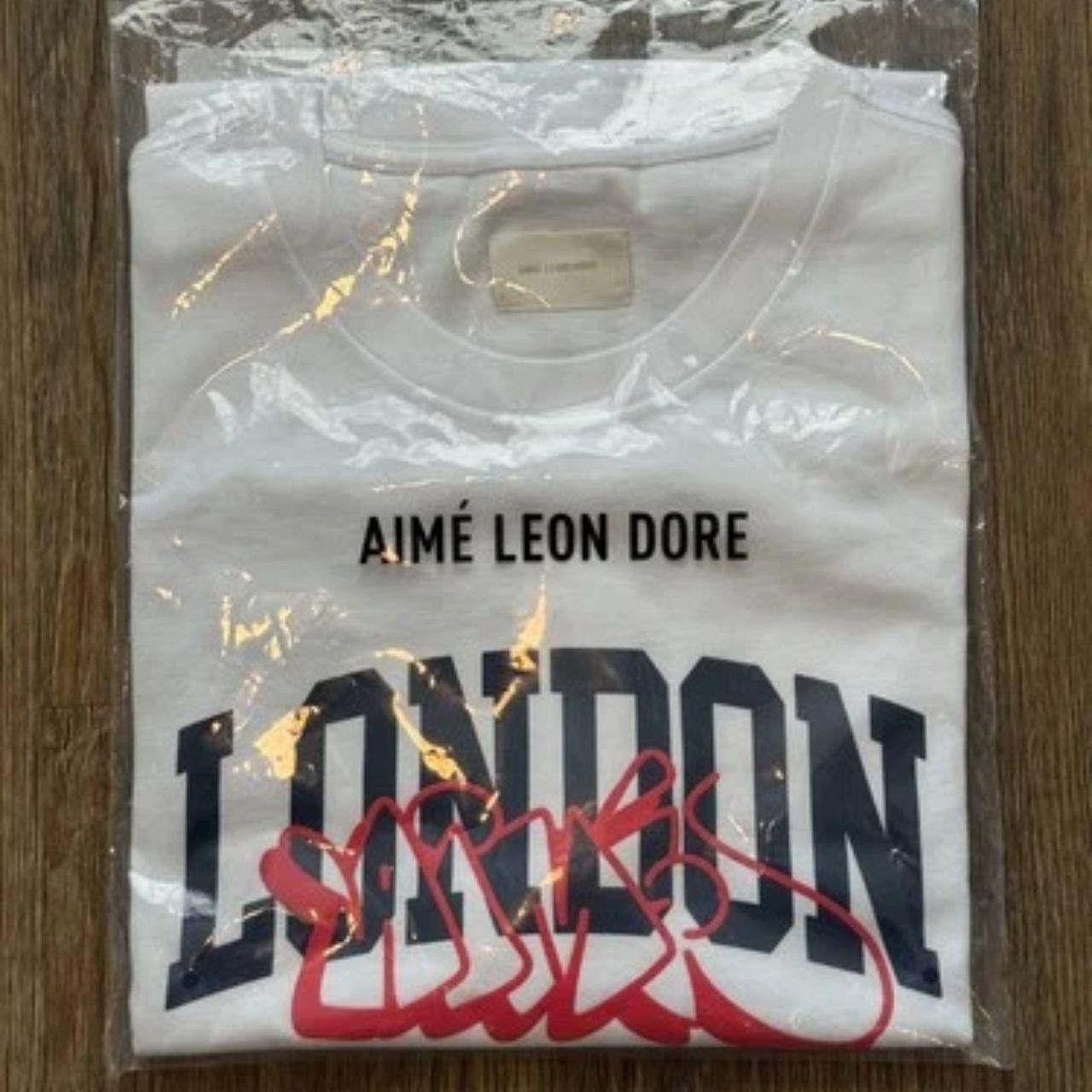 Aime Leon Dore Aime Leon Dore ALD London UK Exclusive Throwie Script Tee Size US L / EU 52-54 / 3 - 1 Thumbnail