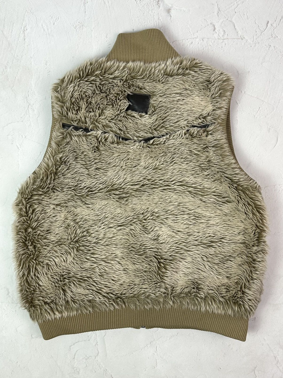 Vintage Vintage Faux Fur Leather Details Beige Vest Size S / US 4 / IT 40 - 10 Thumbnail