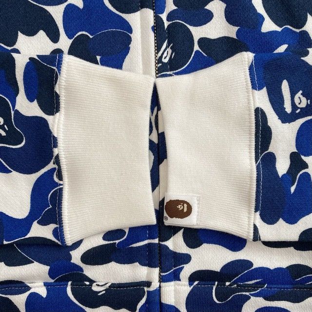 Bape 🔥NFS Color Camo🔥 BAPE Full Zip Hoodie a bathing ape NIGO Size US S / EU 44-46 / 1 - 5 Thumbnail