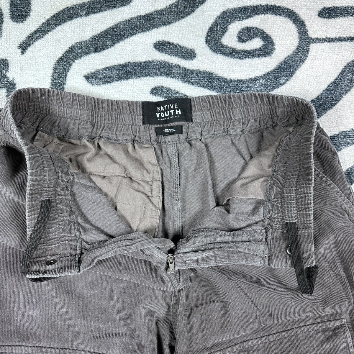 Native Youth Native Youth Grey Corduroy Carbo Pants Size 34 Size US 34 / EU 50 - 3 Thumbnail