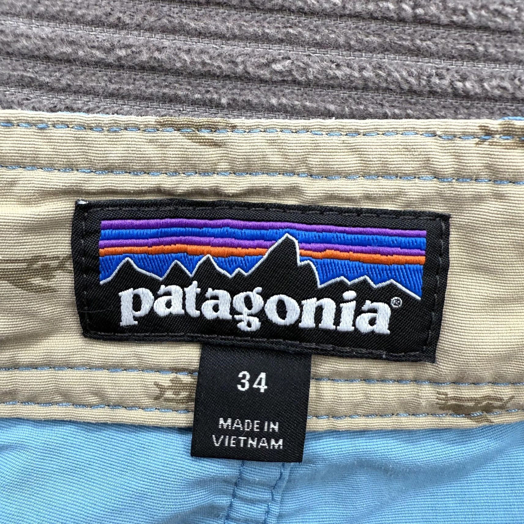 Patagonia VINTAGE? No. Size US 34 / EU 50 - 3 Thumbnail
