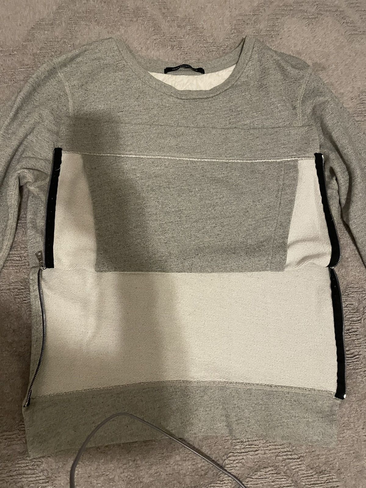 John Elliott Lot of 2 Villain Crewnecks, John Elliott Size US L / EU 52-54 / 3 - 6 Thumbnail