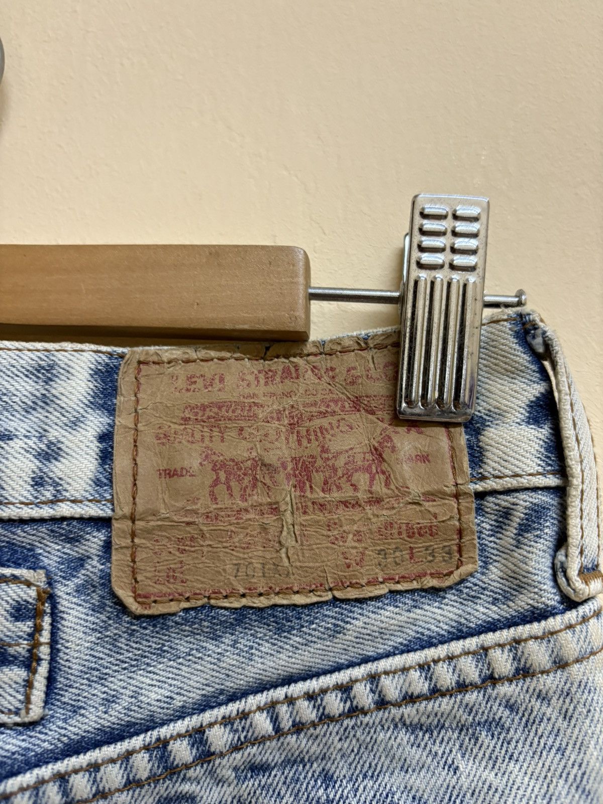 Levi's Vintage 90s Levis 701 XX Big E Back Buckle Selvedge Jeans Size US 30 / EU 46 - 12 Thumbnail