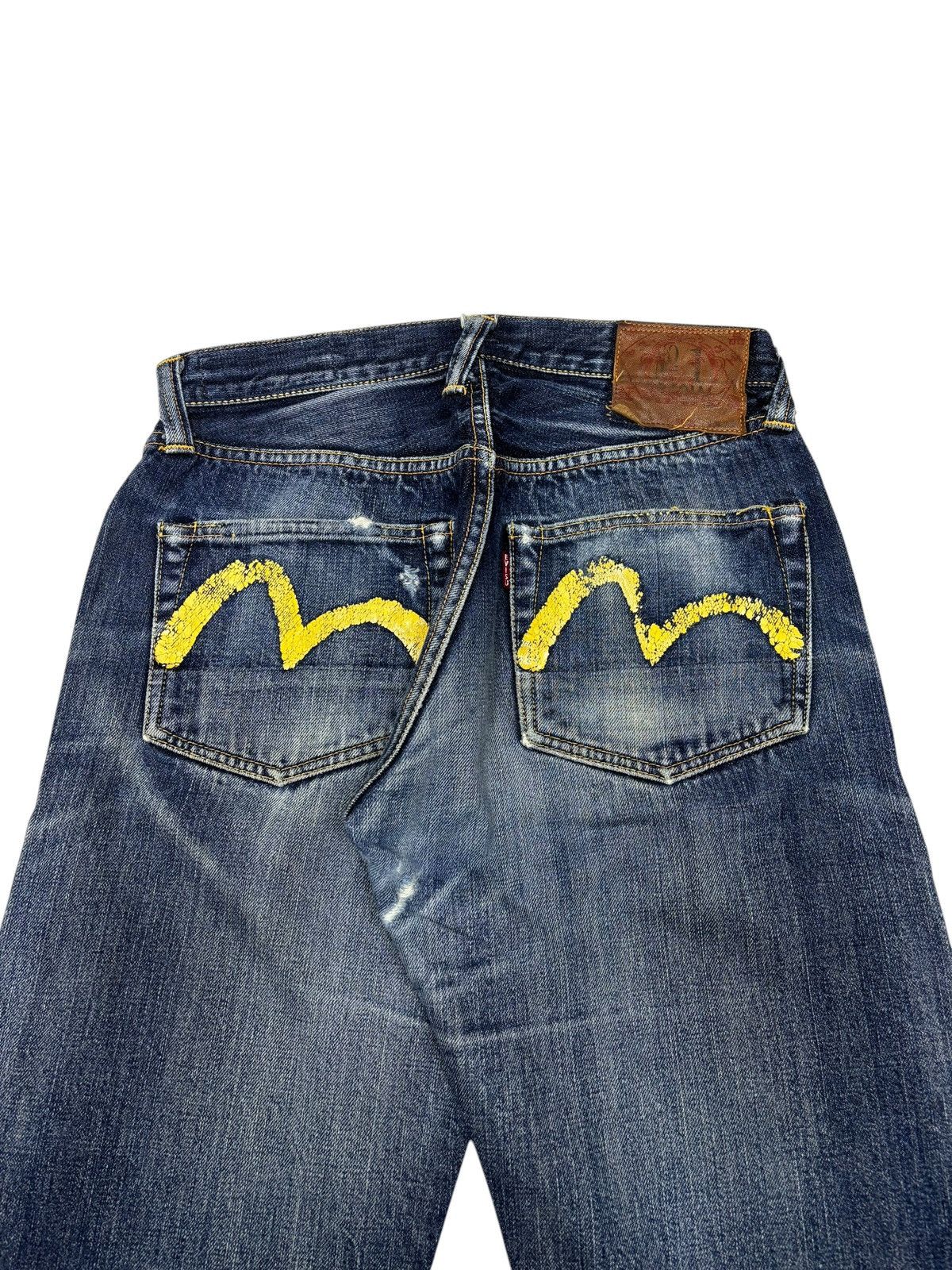 Evisu THRASHED EVISU SELVEDGE CLAWMARK DISTRESSED DENIM JEANS Size US 29 - 8 Thumbnail