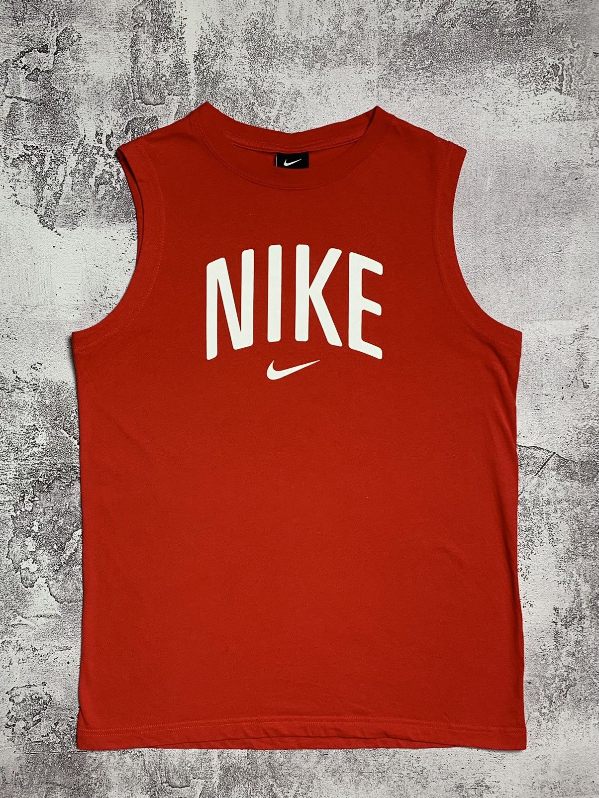 Nike Nike Big Box Logo Red Sleeveless Shirt Size US S / EU 44-46 / 1 - 1 Thumbnail