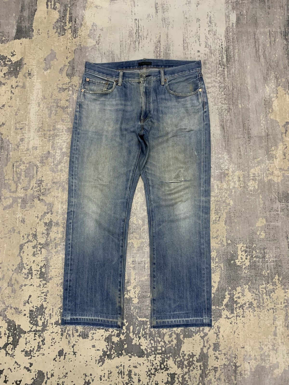 Uniqlo GRUNGE Vtg Uniqlo Rusty Distress Regular Fit Straight Co Size US 36 / EU 52 - 1 Thumbnail