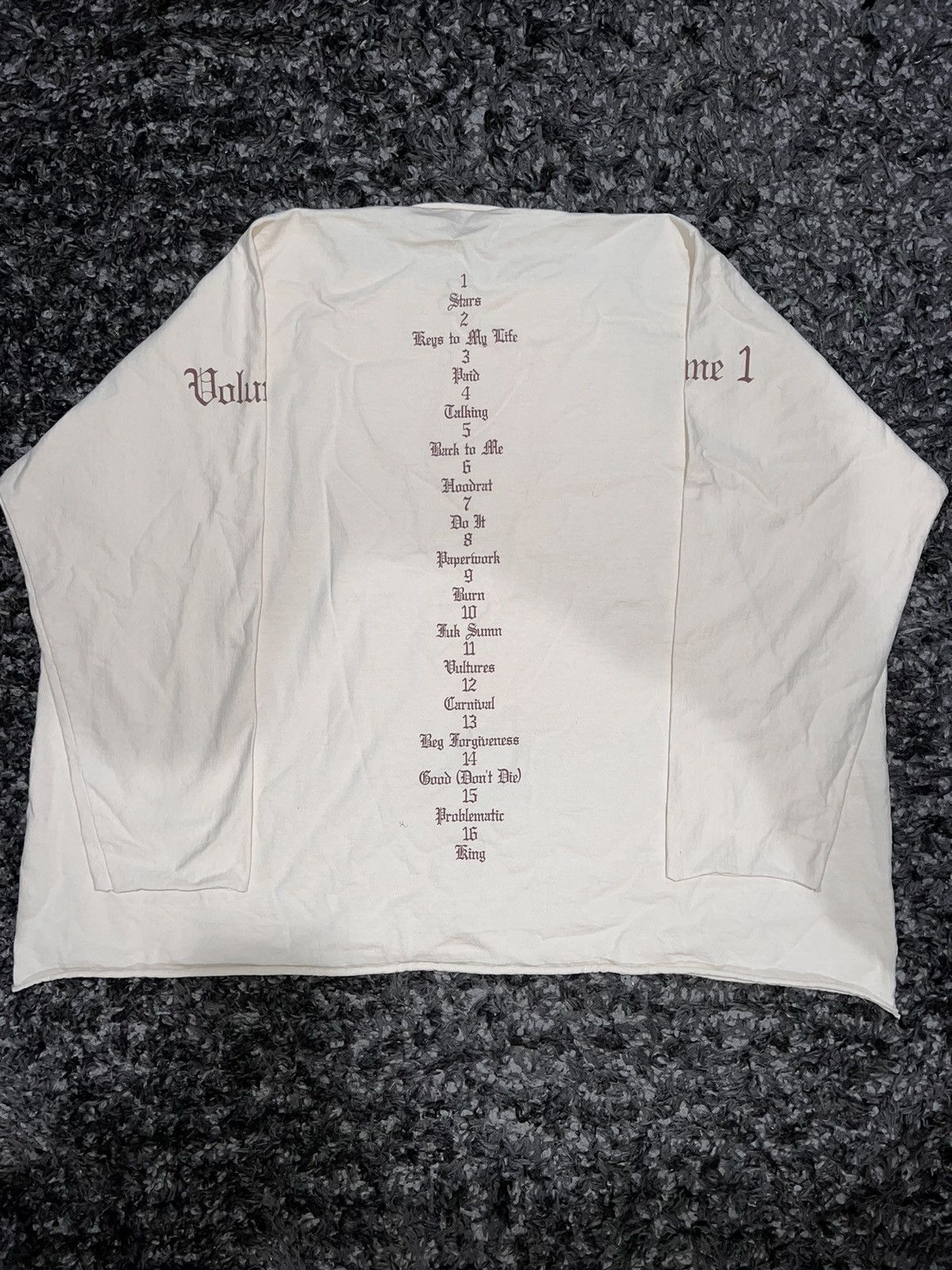 Kanye West × Yeezy Kanye West Vultures Long Sleeve Sz 3 Size US L / EU 52-54 / 3 - 2 Thumbnail