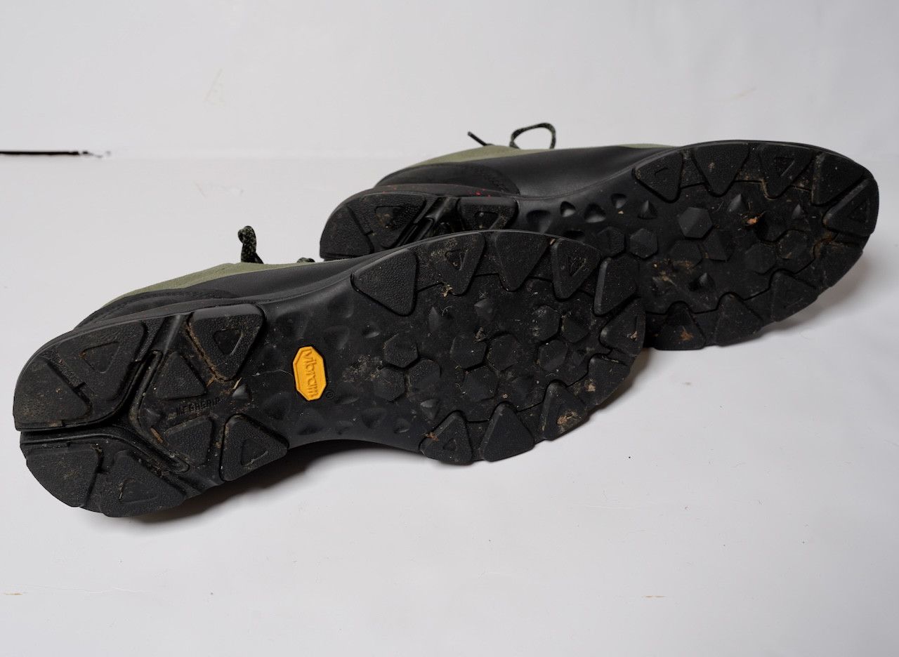 Danner Caprine Low Suede Lifestyle Shoe Size US 11 / EU 44 - 5 Thumbnail