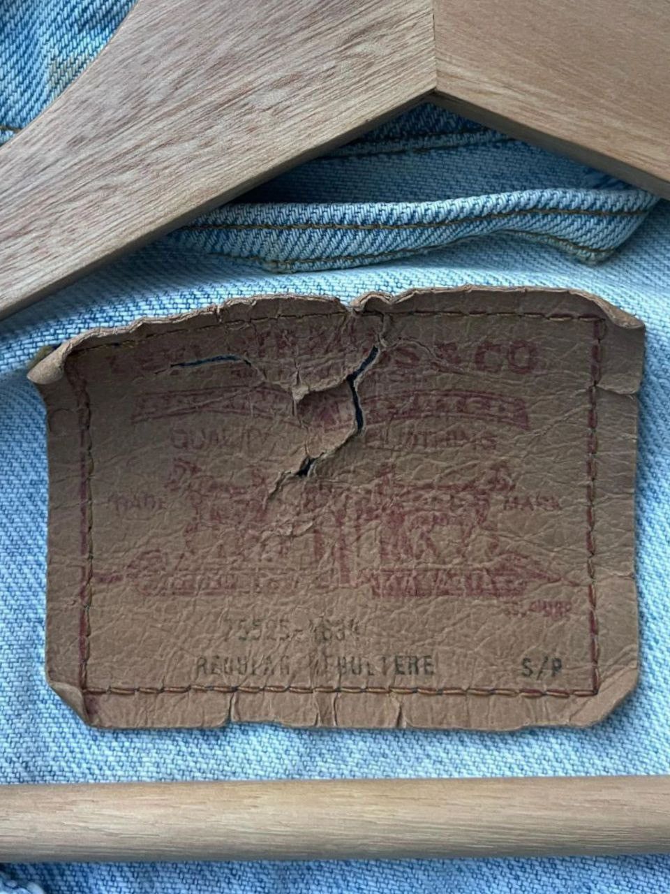 Vintage 90’s Levi’s 75525 Type III Denim Jacket