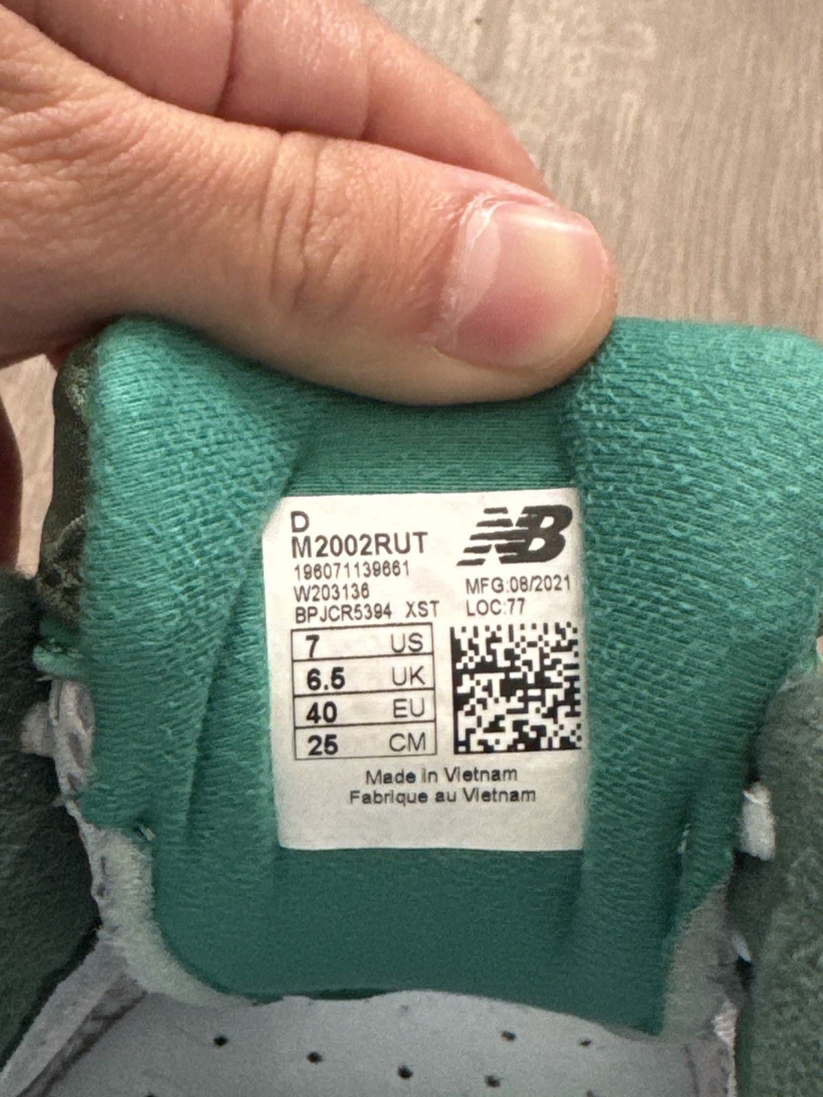 New Balance New Balance 2002R Up There Backyard Legends Size US 7 / EU 40 - 6 Thumbnail