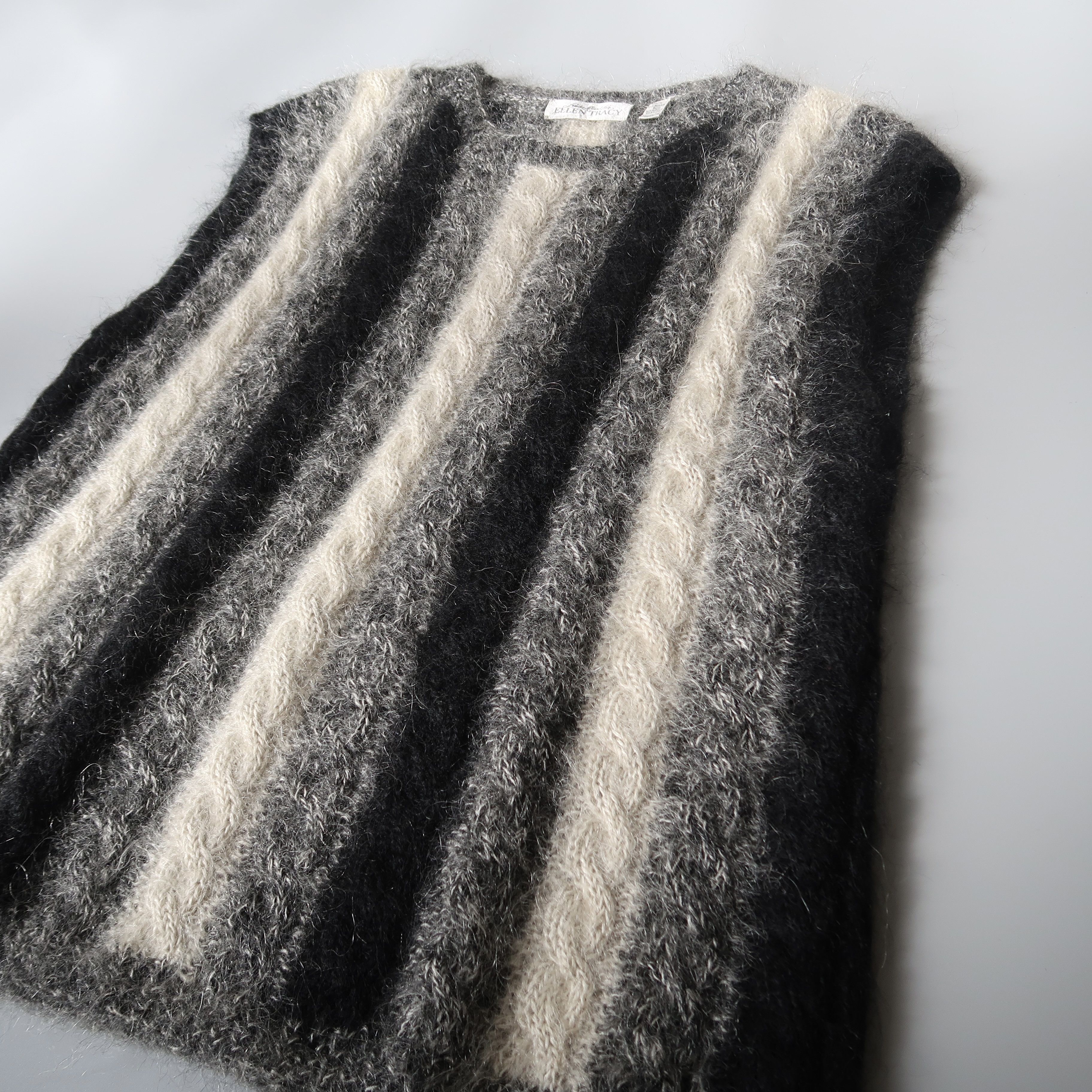 Ellen Tracy 1980s Linda Allard for ELLEN TRACY mohair-mix oversized vest Size L / US 10 / IT 46 - 1 Thumbnail
