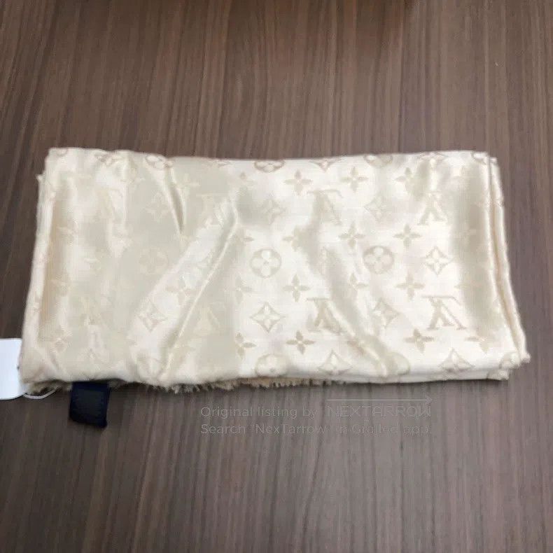 Louis Vuitton Louis Vuitton scarf Size ONE SIZE - 1 Thumbnail