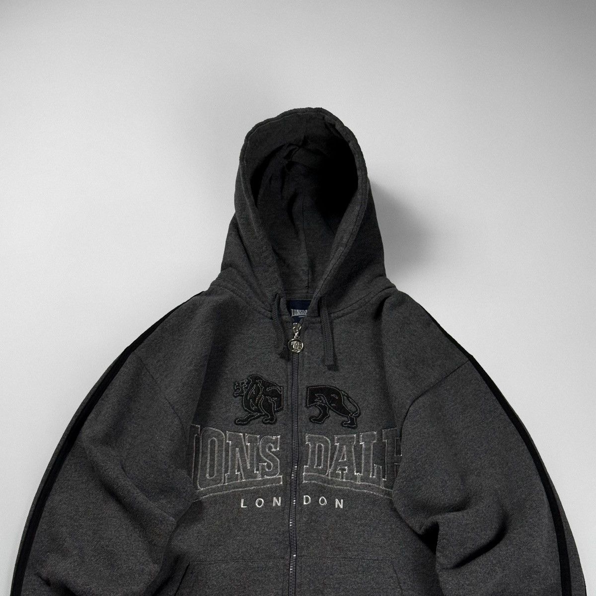 Lonsdale Lonsdale Logo Zip Hoodie Vintage Size US M / EU 48-50 / 2 - 2 Thumbnail