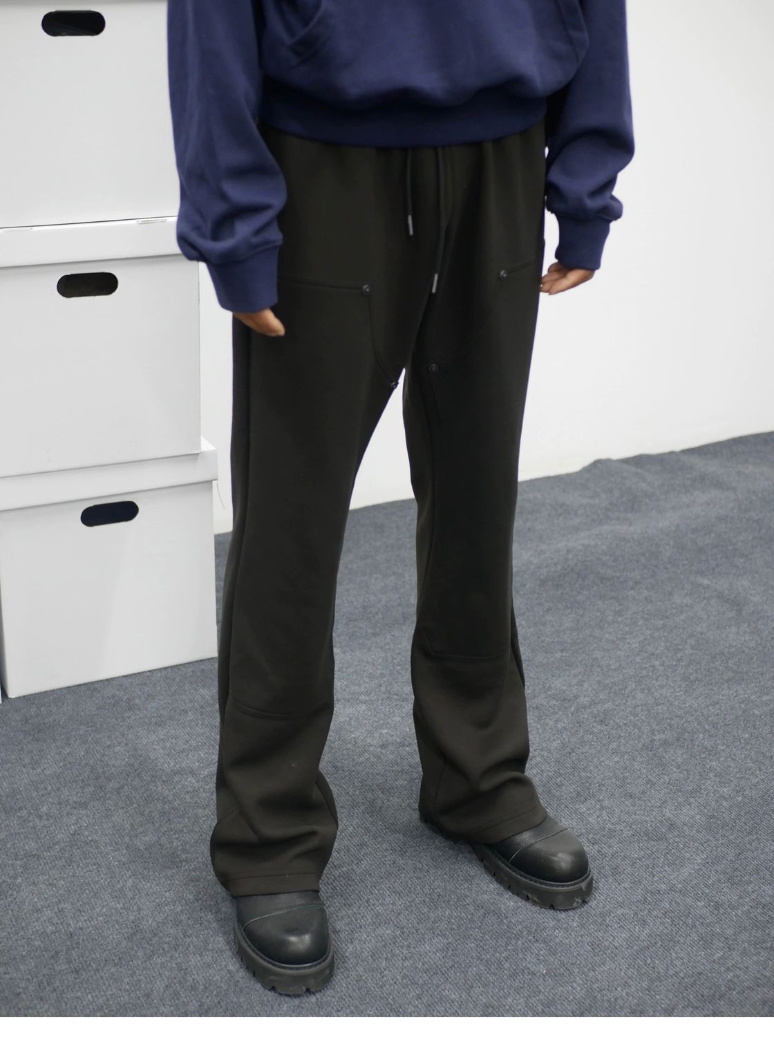 utility double knee sports carpenter flared sweatpants