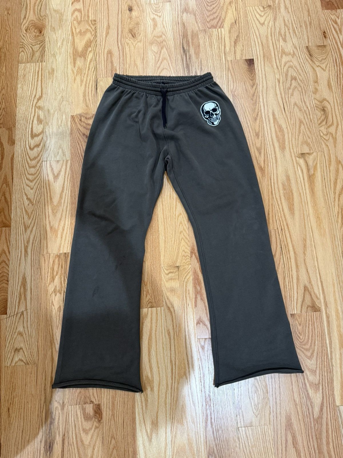 Number (N)ine NUMBER NINE SKULL SWEATPANTS | Grailed