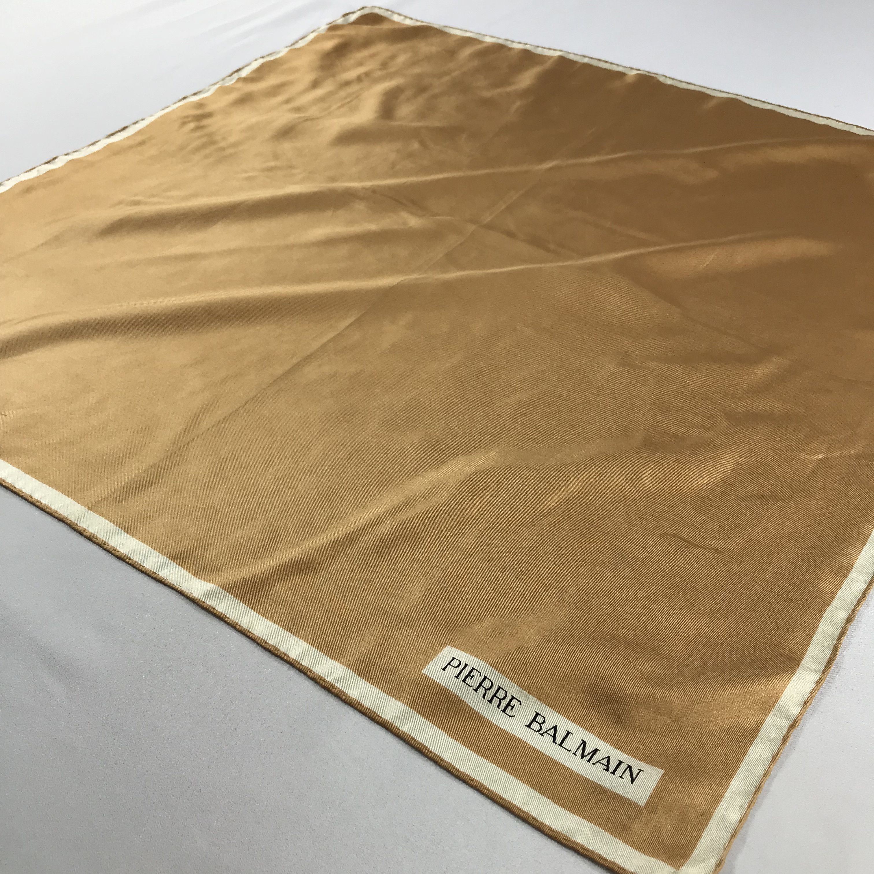 Pierre Balmain × Vintage Pierre Balmain Bandana / Handkerchief / Neckerchief -S2213 Size ONE SIZE - 2 Thumbnail