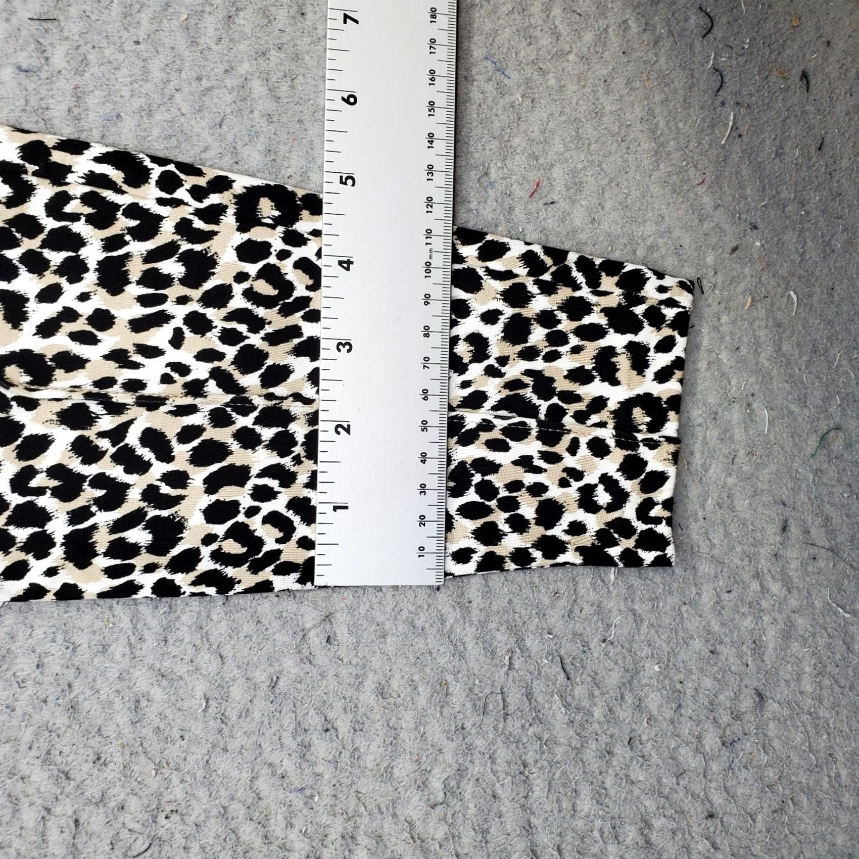 Old Navy Old Navy Stevie Leggings Women Small Multi Leopard Print Rayon Stretch High Rise Size 28" / US 6 / IT 42 - 5 Thumbnail
