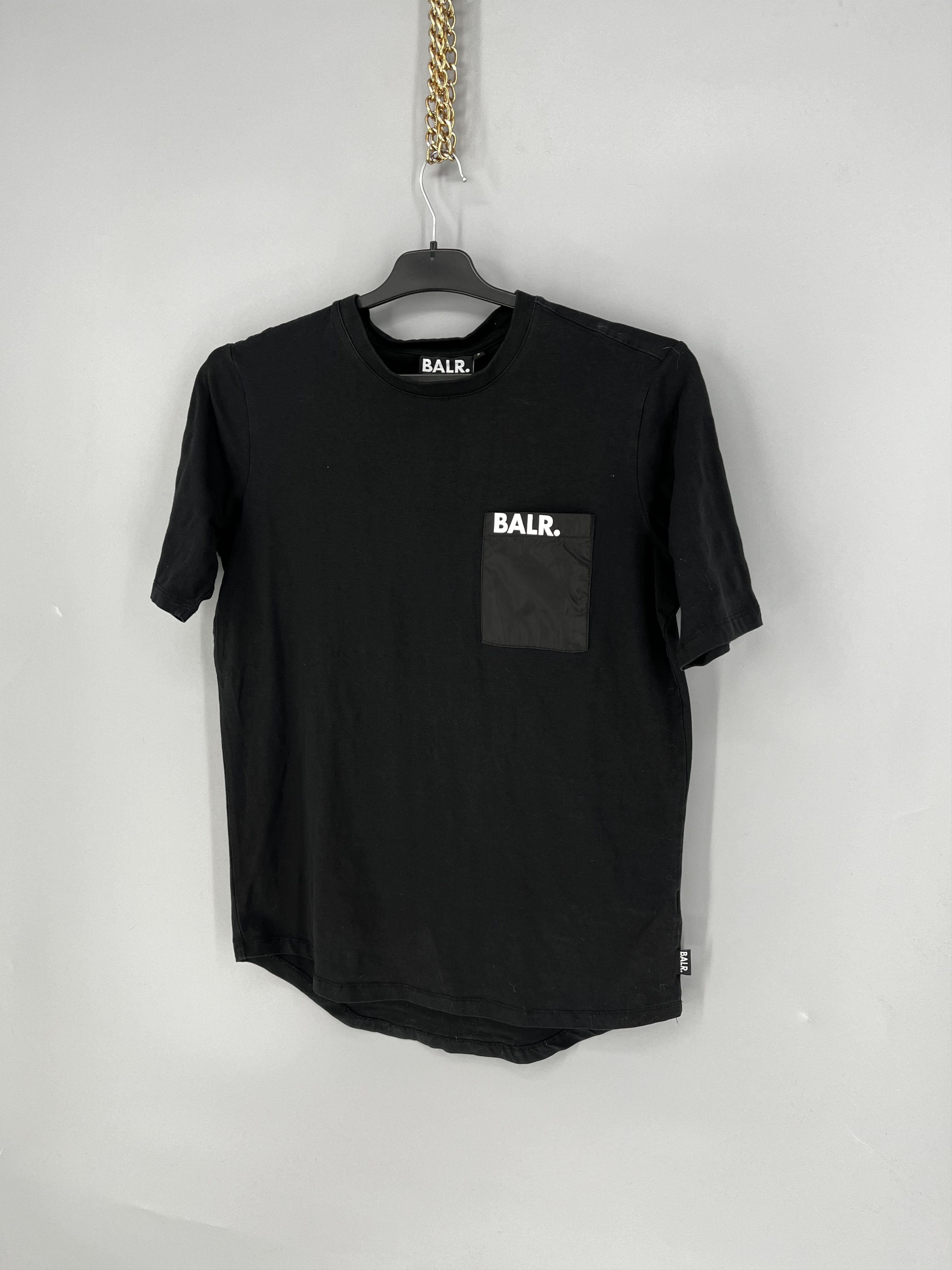Japanese Brand Vintage BALR Fit Tee Big Logo Streetwear Style Size US S / EU 44-46 / 1 - 3 Thumbnail