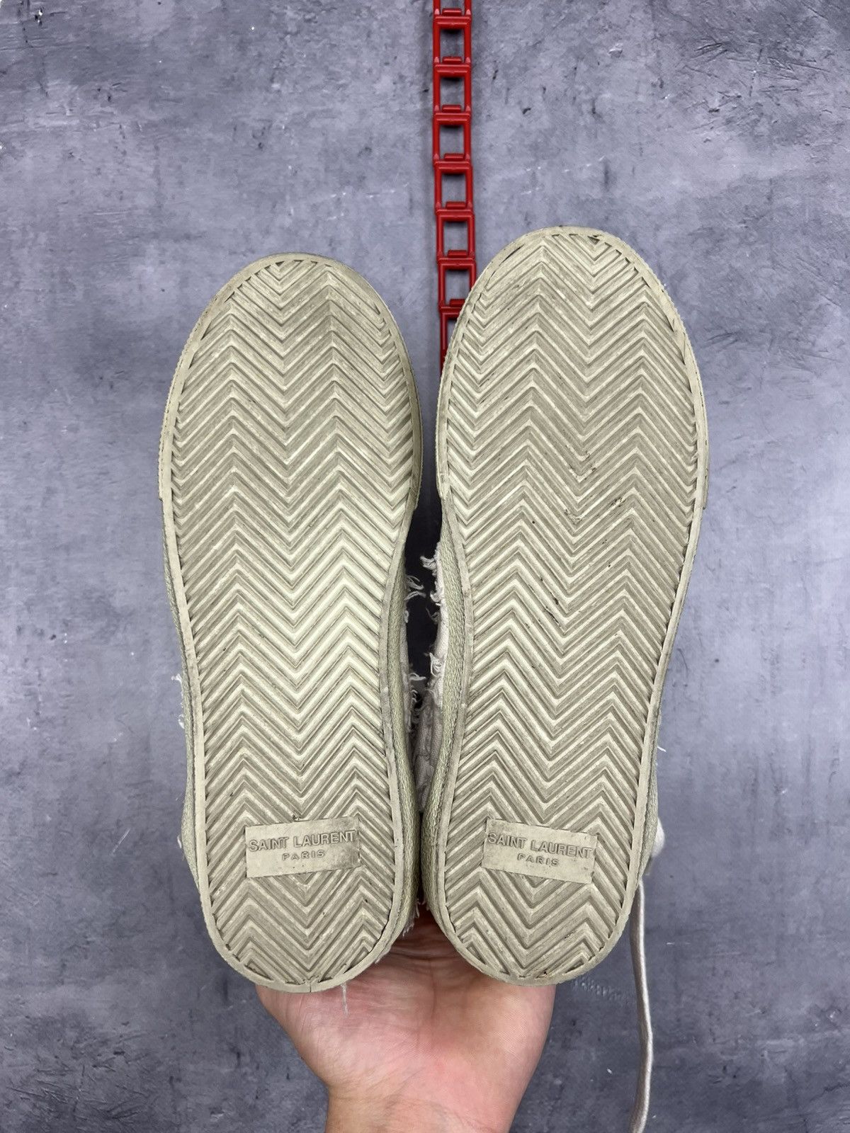 Saint Laurent Paris Saint Laurent Canvas Distressed Accents Sneakers Sz 37/24cm Size US 7 / IT 37 - 24 Thumbnail