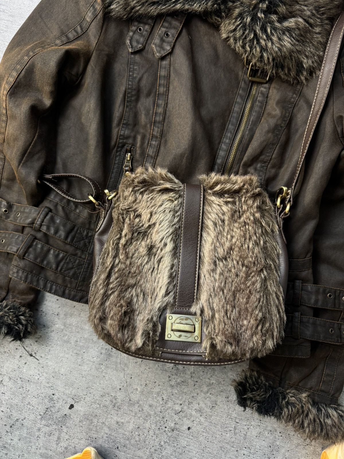 Hysteric Glamour Miss Sixty Y2K Hysteric Glamour Style Faux Fur Bag Size ONE SIZE - 2 Thumbnail