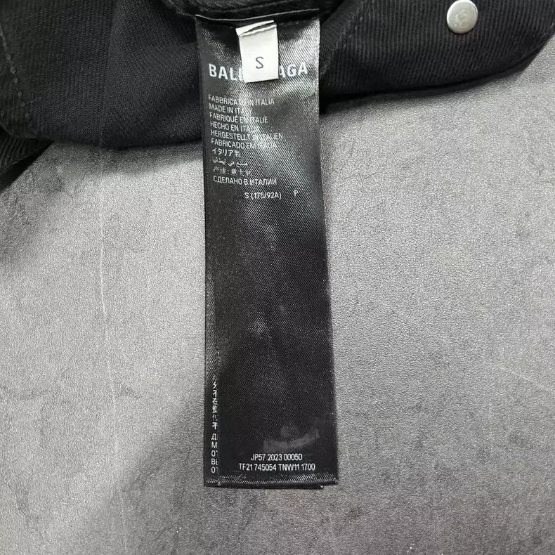 Balenciaga Balenciaga Devanagari Mud-Dyed Denim Jacket Size US S / EU 44-46 / 1 - 8 Thumbnail
