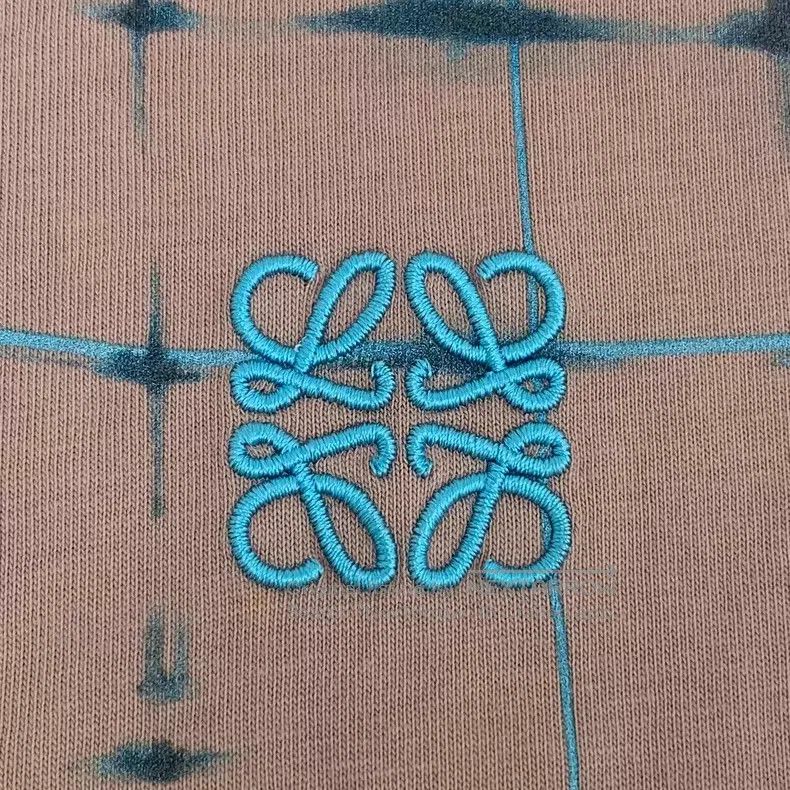 Loewe Loewe Pink graffiti logo embroidered cotton crew-neck shor Size US M / EU 48-50 / 2 - 5 Thumbnail
