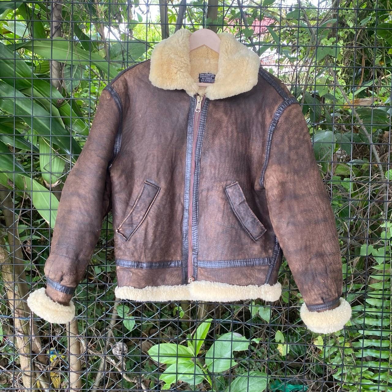 Genuine Leather Vtg B3 US Sheepskin Leather Craft Jacket Size US S / EU 44-46 / 1 - 1 Thumbnail