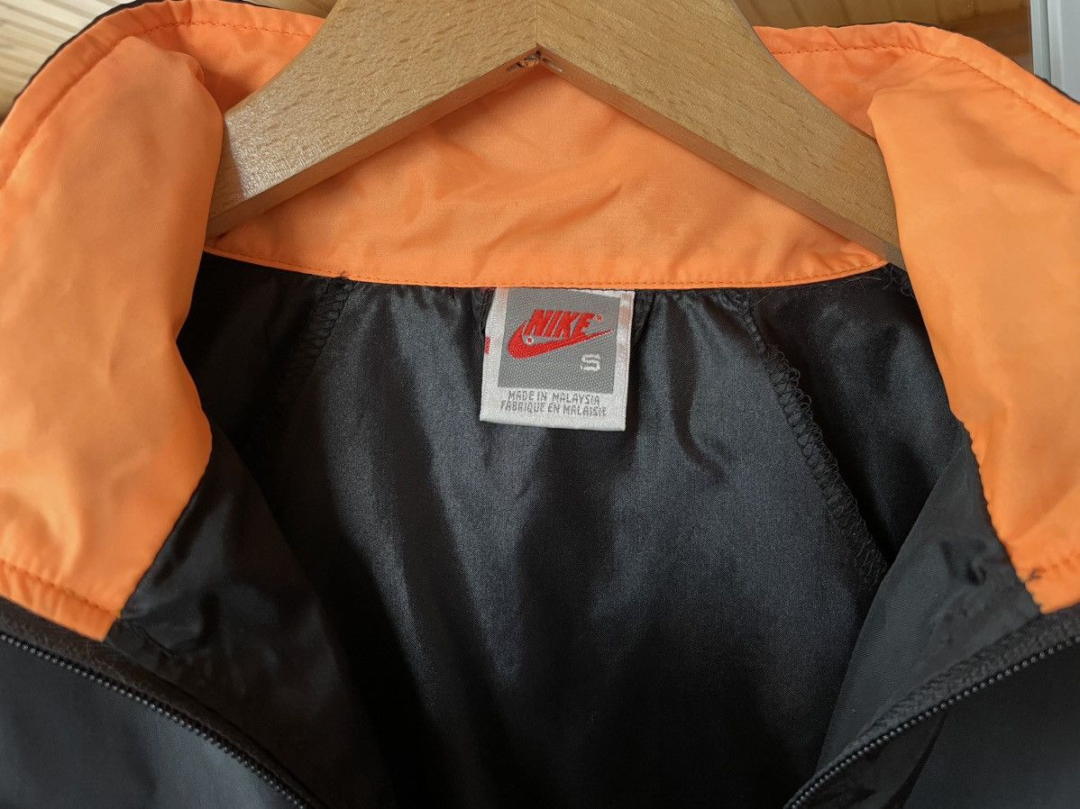 Nike Vintage windbreaker jacket nylon 90’s Size US L / EU 52-54 / 3 - 3 Thumbnail